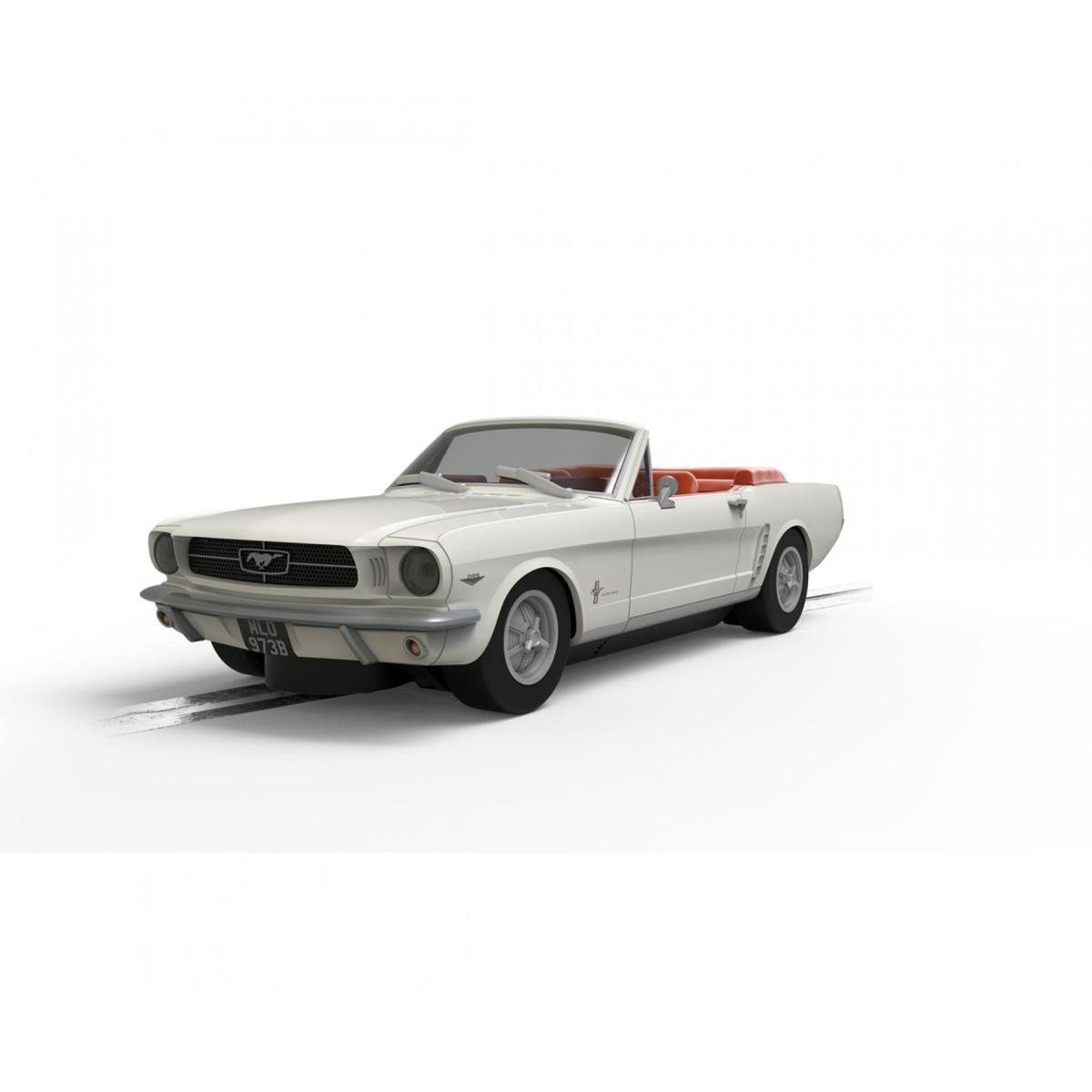 Scalextric Modellauto 560004404 - Modellbausatz,1:32 Ford Mustang JB Goldfinger HD