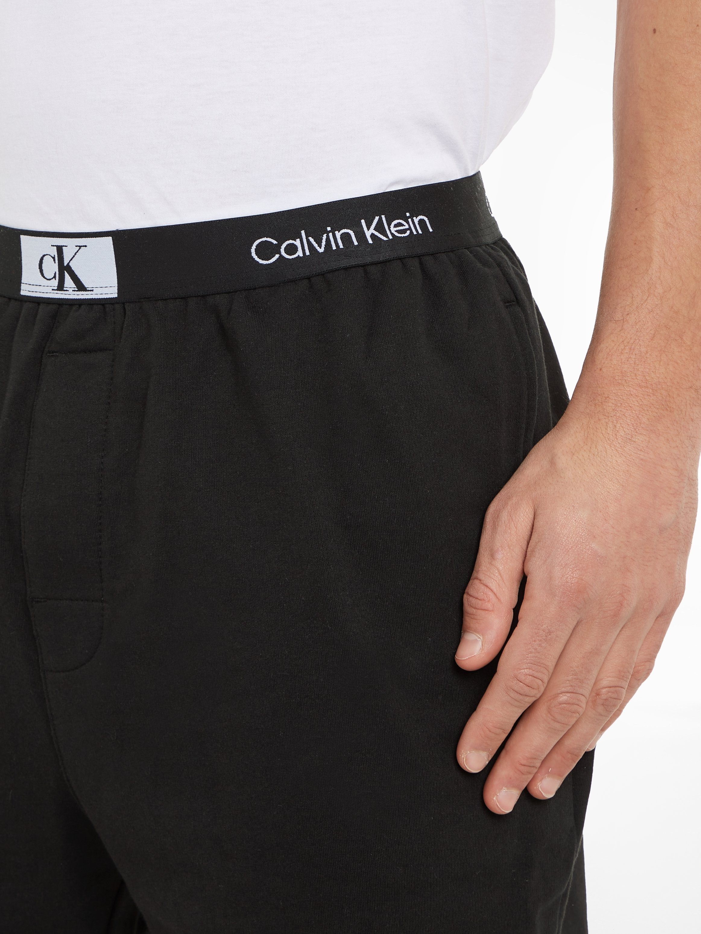 Calvin Klein Calvin mit Underwear SLEEP SHORT Schlafshorts Klein BLACK Logo-Elastikbund