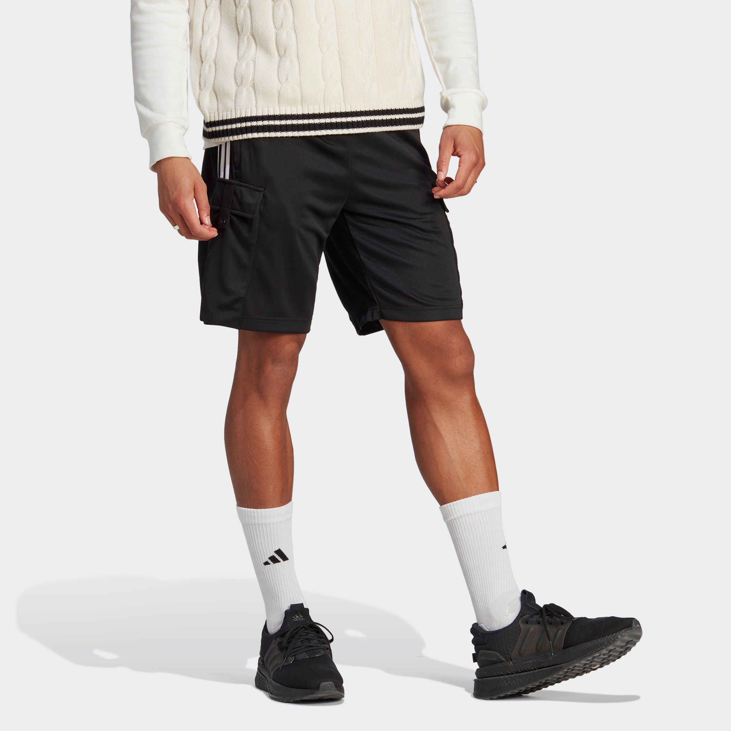 adidas TIRO CARGOSHORTS Shorts Black (1-tlg) Sportswear White /