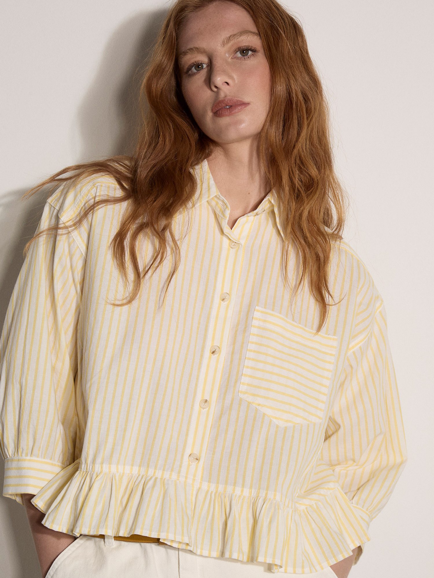Apricot Rüschenbluse Bluse mit gestreiftem Rüschen-Saum