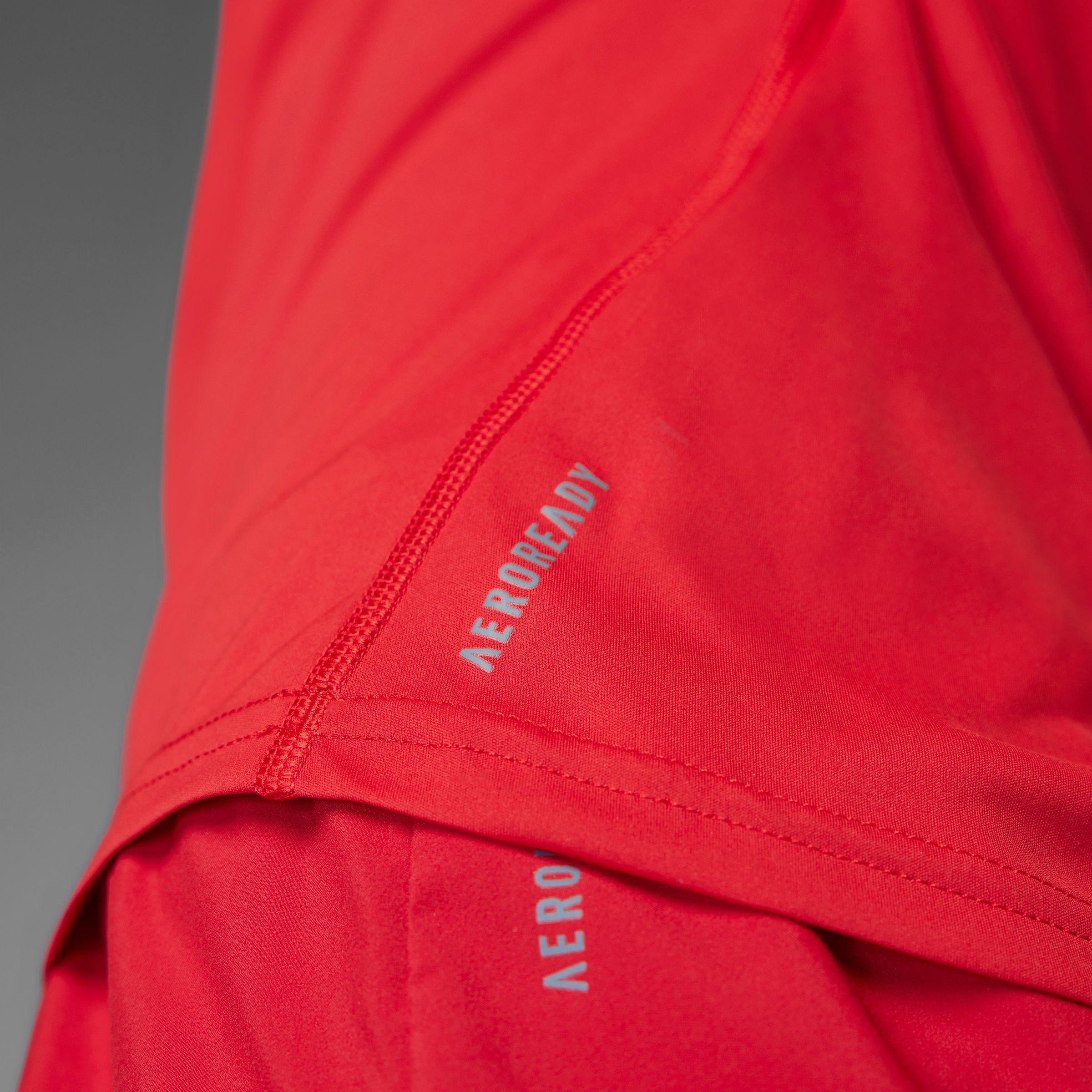adidas Performance Laufshirt ADIZERO E TEE für Erwachsene, ohne Verschluss, mit Rundhalsausschnitt