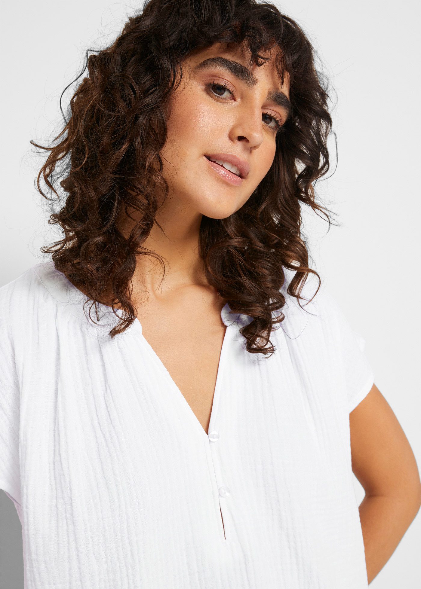 bonprix Shirtbluse Oversize-Passform, mit V-Ausschnitt, aus Baumwolle