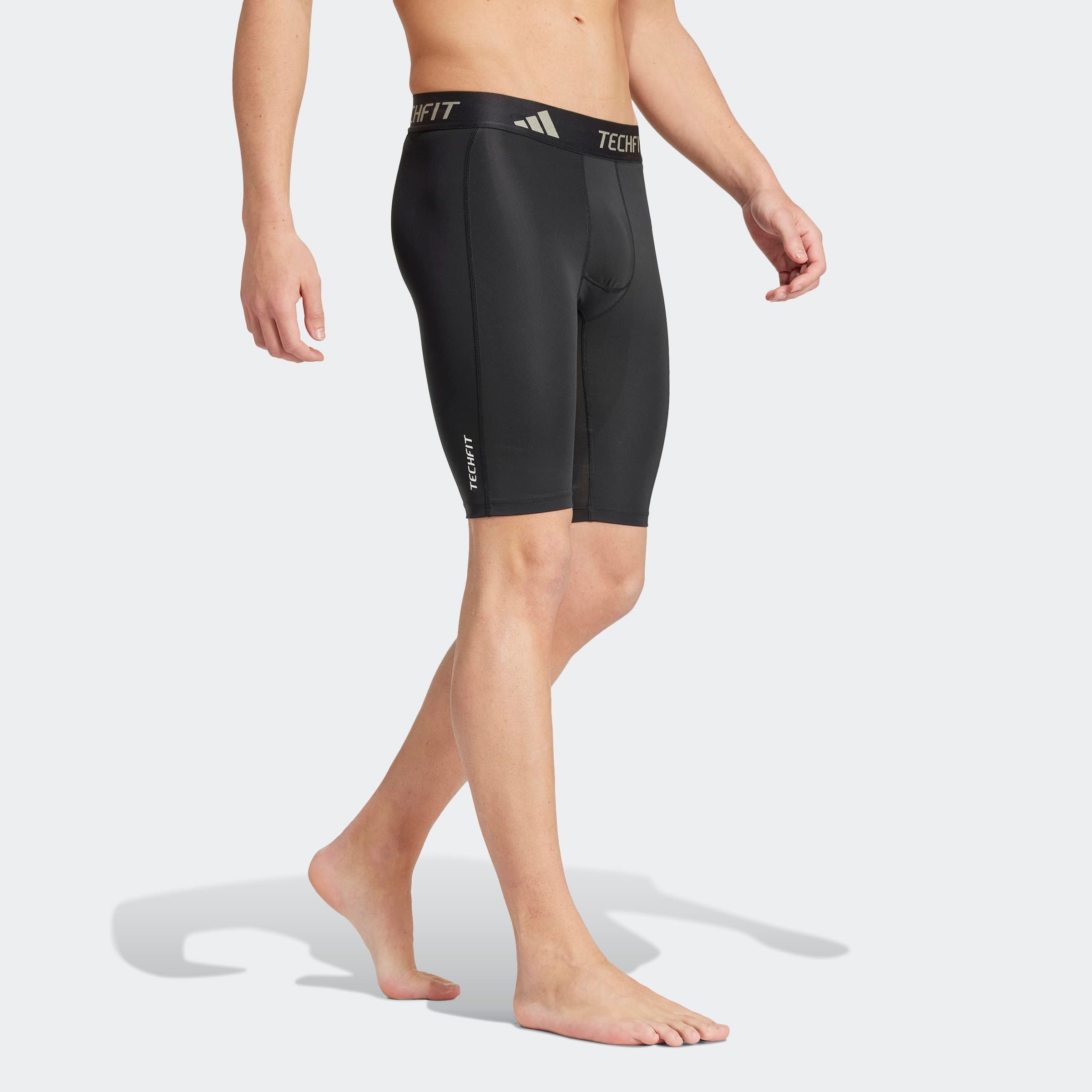 Shorts TF BASE SHORT T