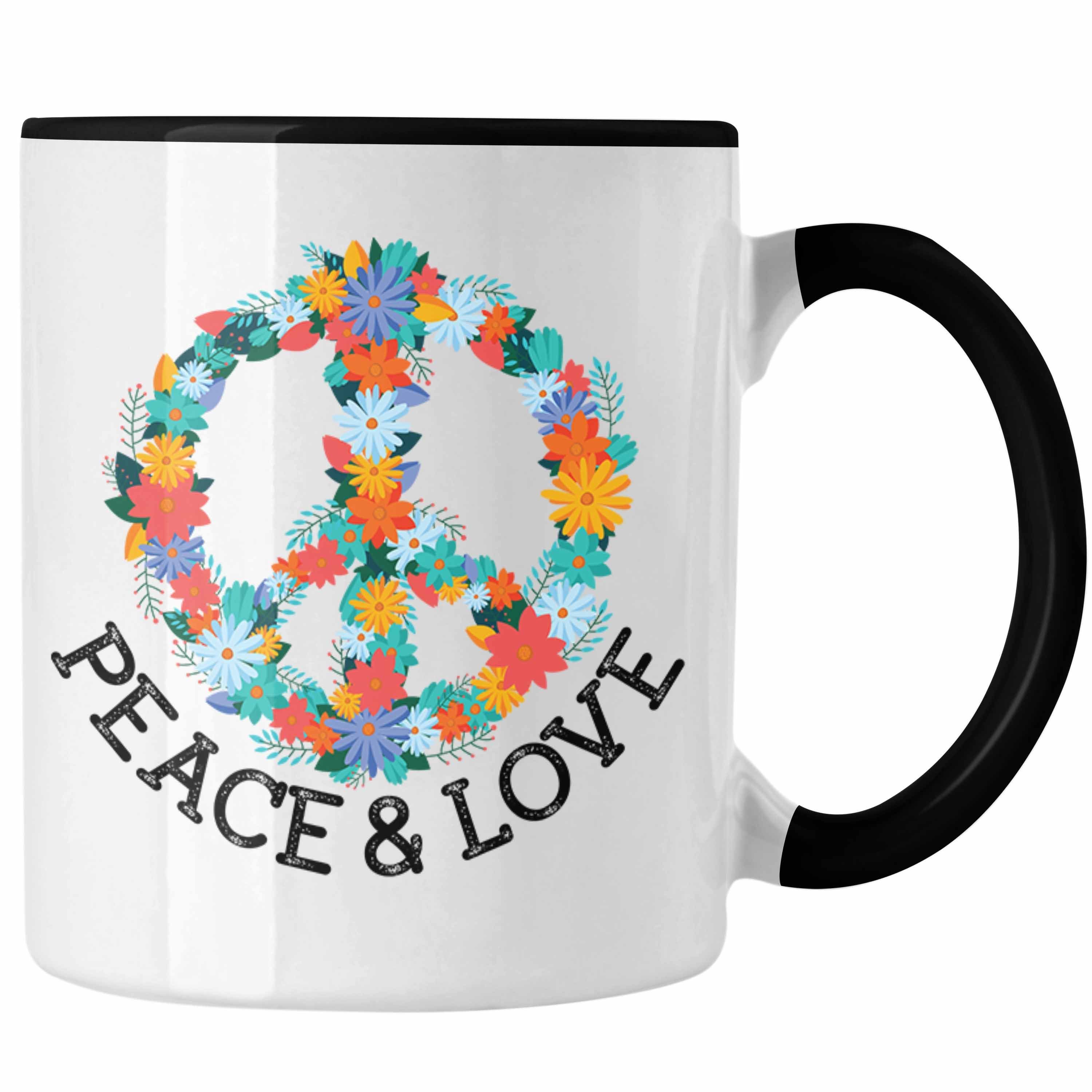Trendation Tasse Trendation - Peace & Love Zeichen Tasse Frieden Hippie 90er 80er Grafik Geschenk Blumen Grün Schwarz