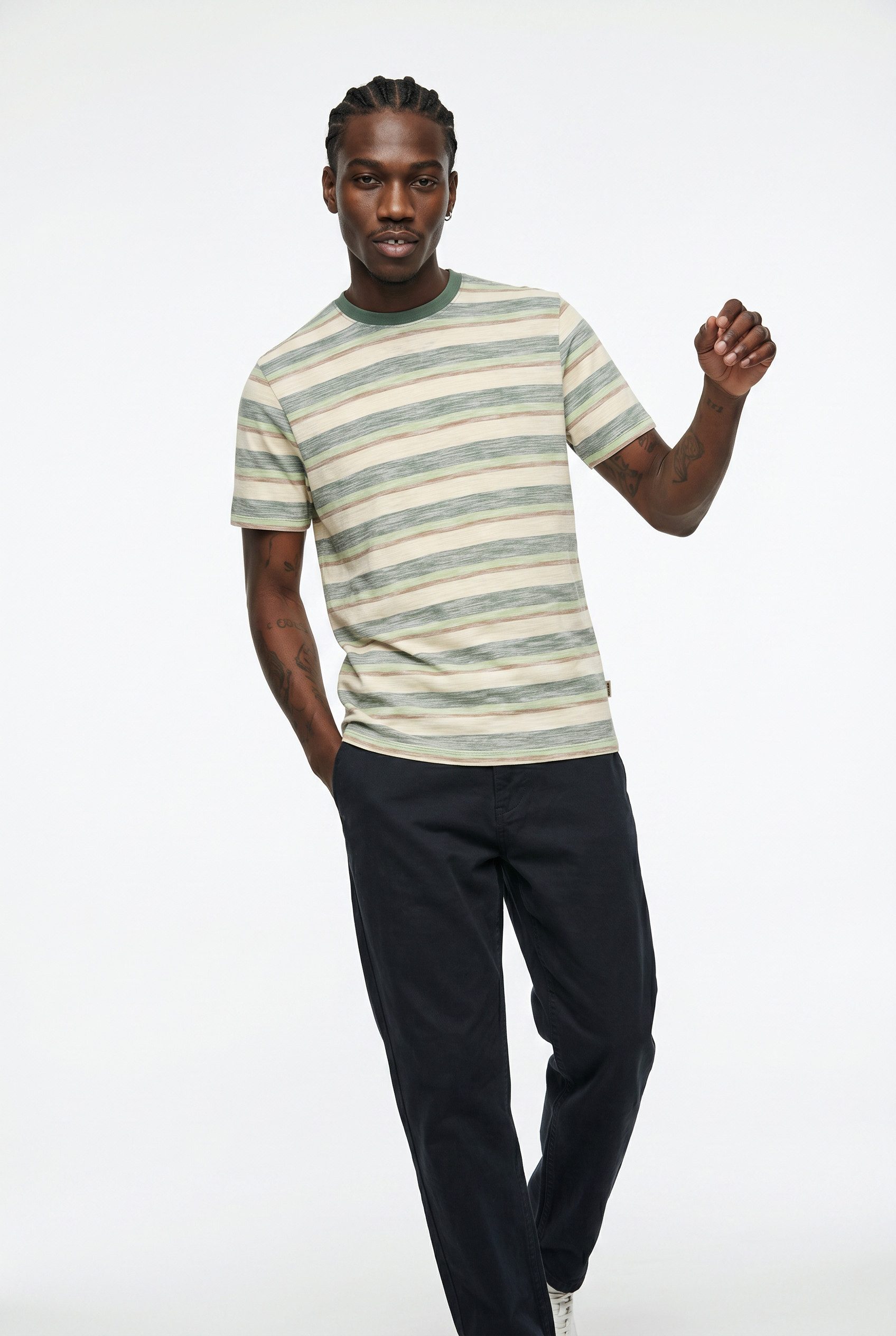 Blend T-Shirt BHKOBE STRIPE S/S TEE mit geringelter und gestreifter Optik, Regular Fit, ohne Verschluss