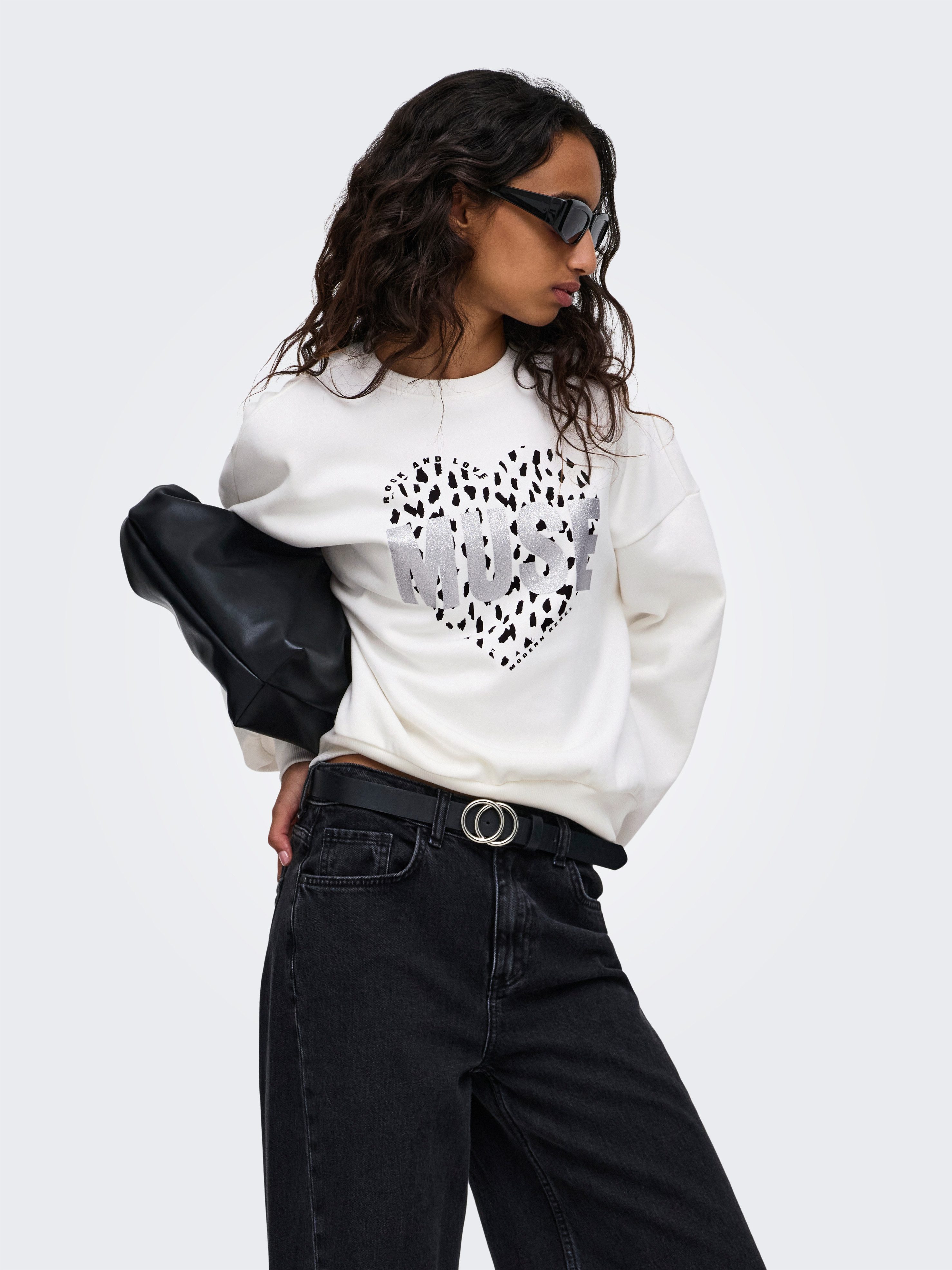 ONLY Sweatshirt ONLTAMMIE L/S LEO PRINT O-NECK SWT Baumwollmischung, regular fit – Bild 2 von 5