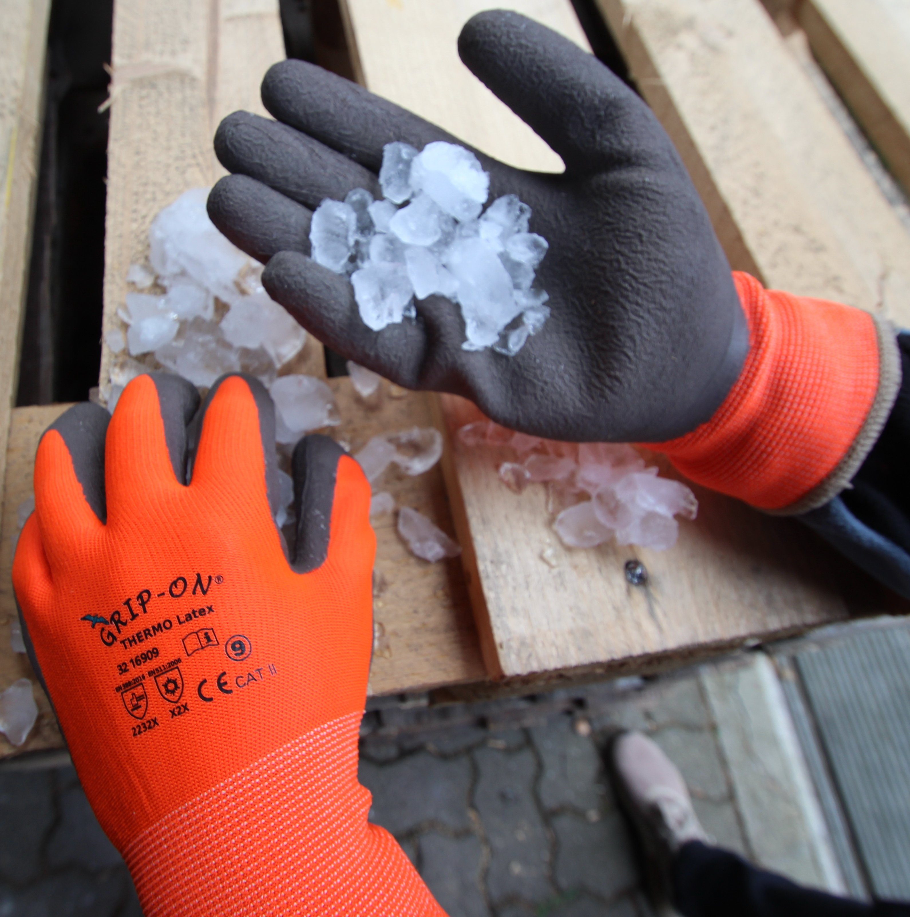 GUT-Produkte Arbeitshandschuhe Thermo Winter-Handschuh Orange (1-St) günstig online kaufen