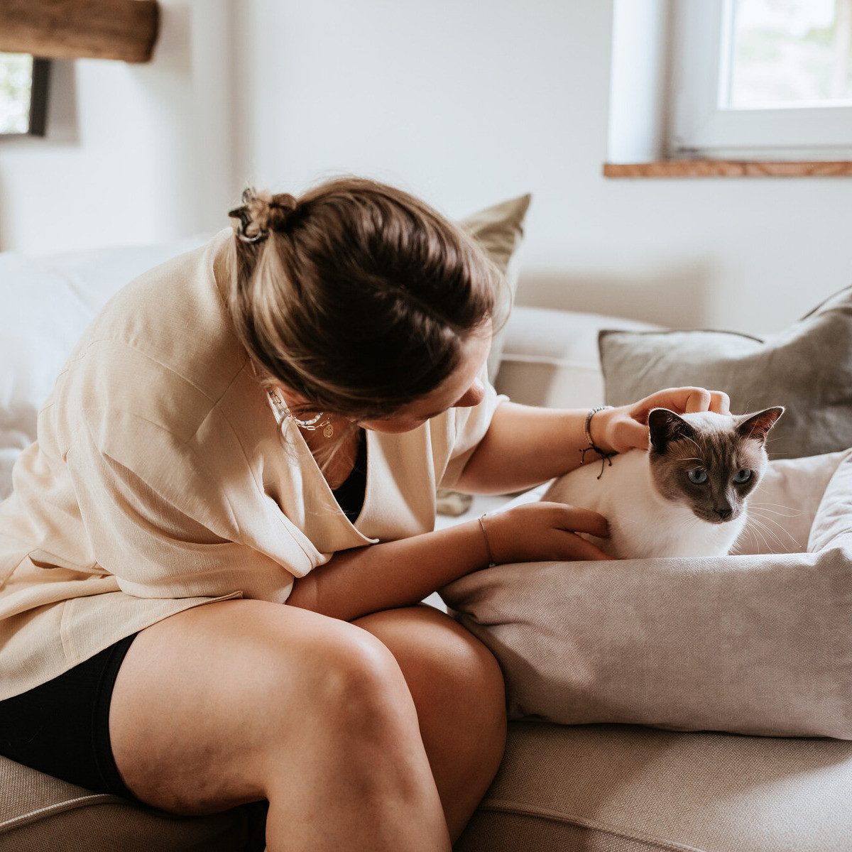 Hunter Tierbedarf Tierbett Katzenbett Dreamie beige