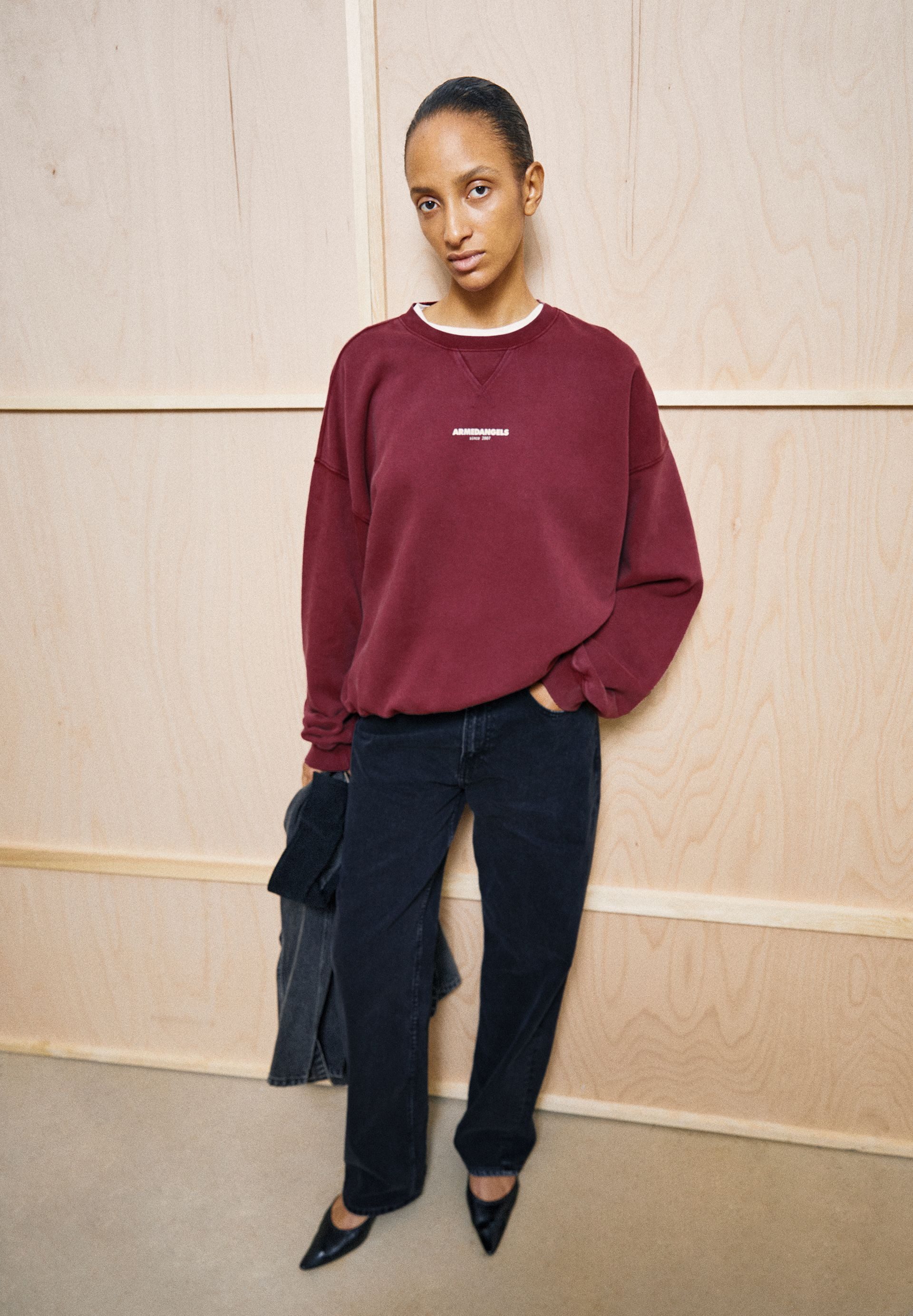 Armedangels Sweatshirt GMT DYE CREWNECK Sweatshirt aus Bio-Baumwolle Oversized Fit – Bild 5 von 5