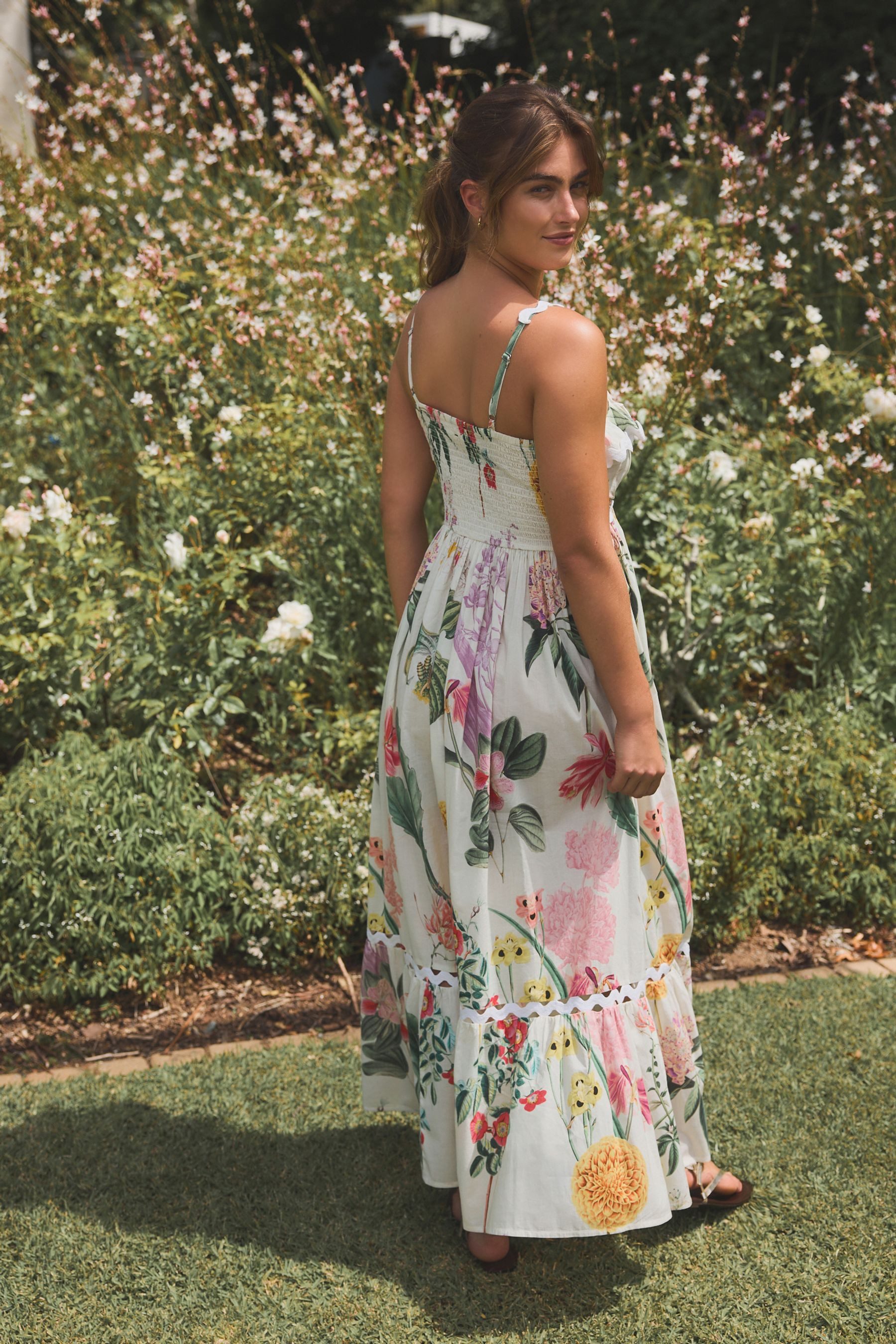 Next Strandkleid Kew Gardens Maxikleid mit Blumen-Print, Kurzgröße (1-tlg) günstig online kaufen