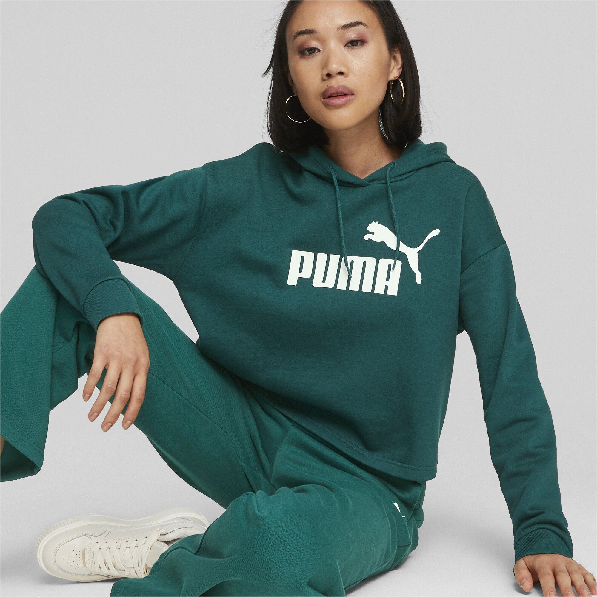 Green Essentials+ Hoodie Malachite Damen PUMA Cropped Sweatshirt Logo