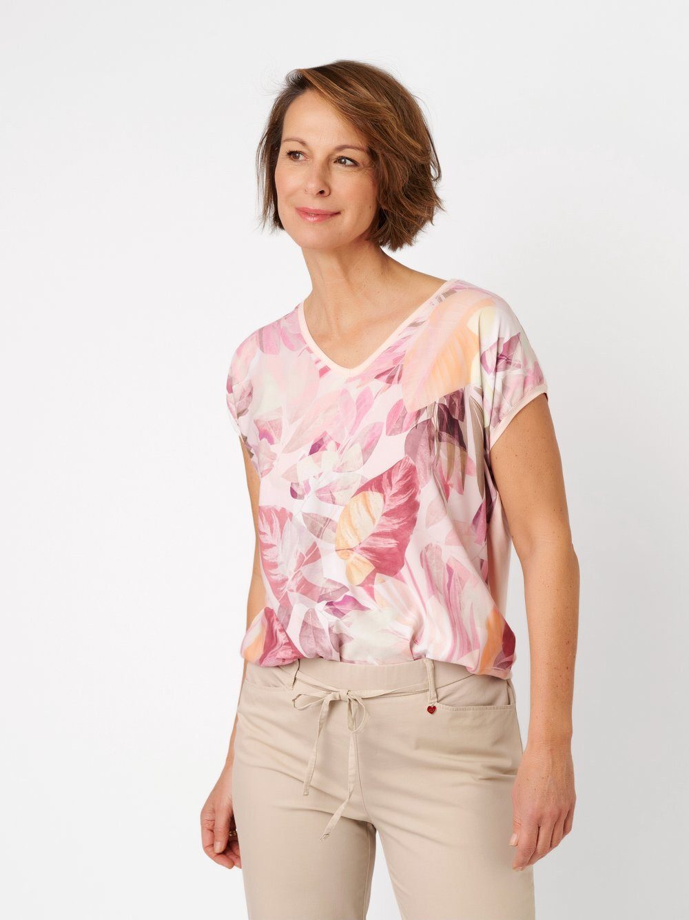 Relaxed by TONI T-Shirt Sweet Pia mit kreativem Blätterdruck