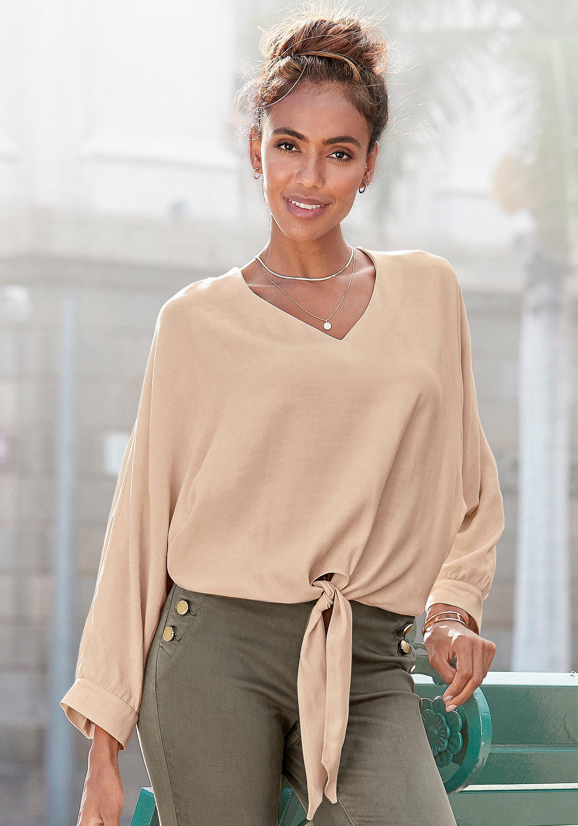 casual Blusenshirt, sand mit Damenbluse, am Schlupfbluse Saum, Vivance Knotendetail