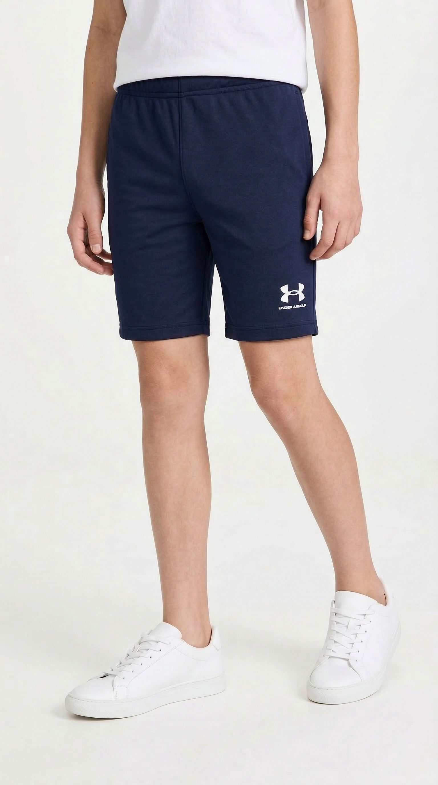 Under Armour® Trainingsshorts UA Y CH. CORE SHORT für Jungen für Jungen, schnell trocknendes Material, bequeme Passform