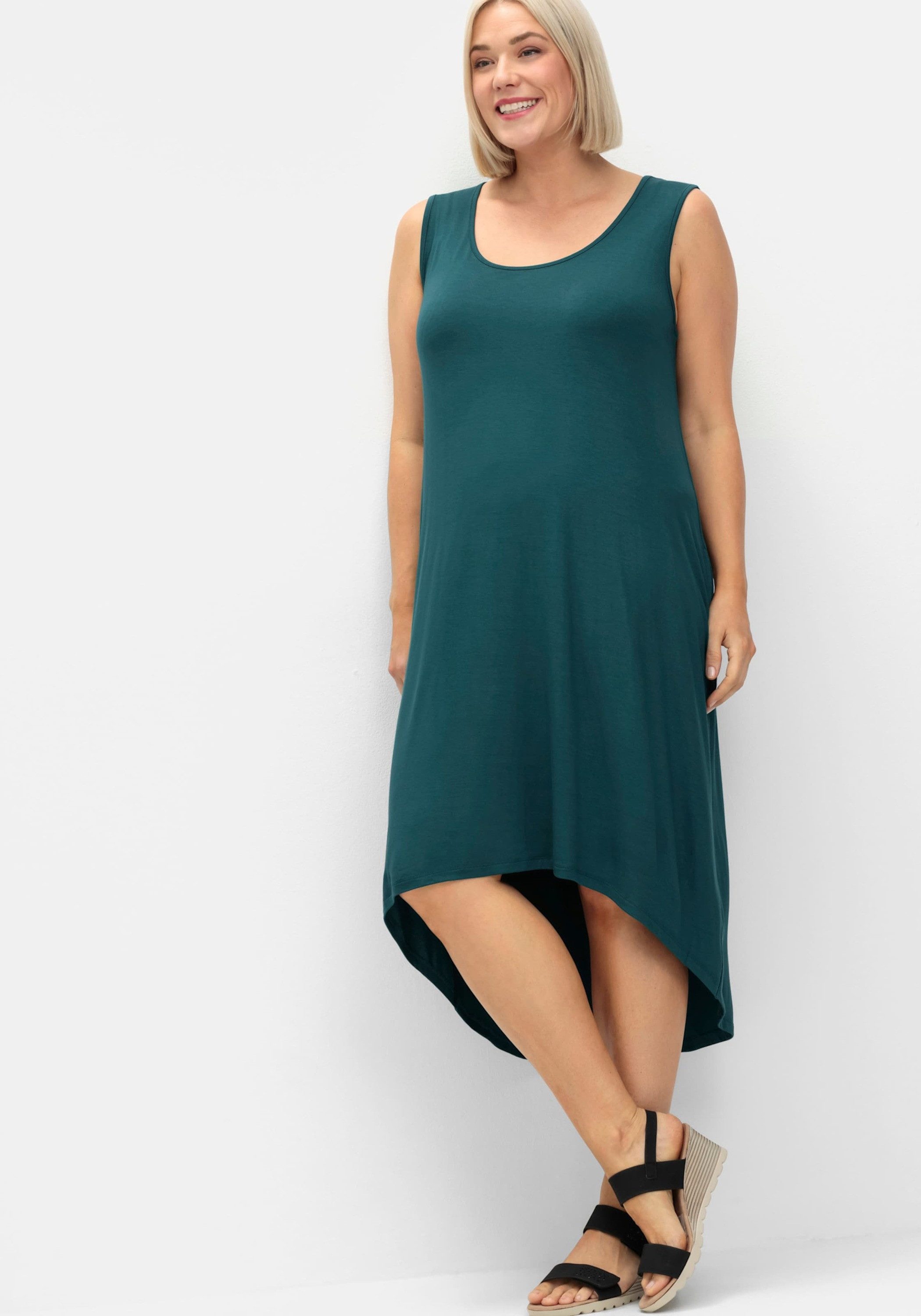 Sheego Etuikleid Strandkleid Ärmellos mit Taschen, im Vokuhilaschnitt günstig online kaufen