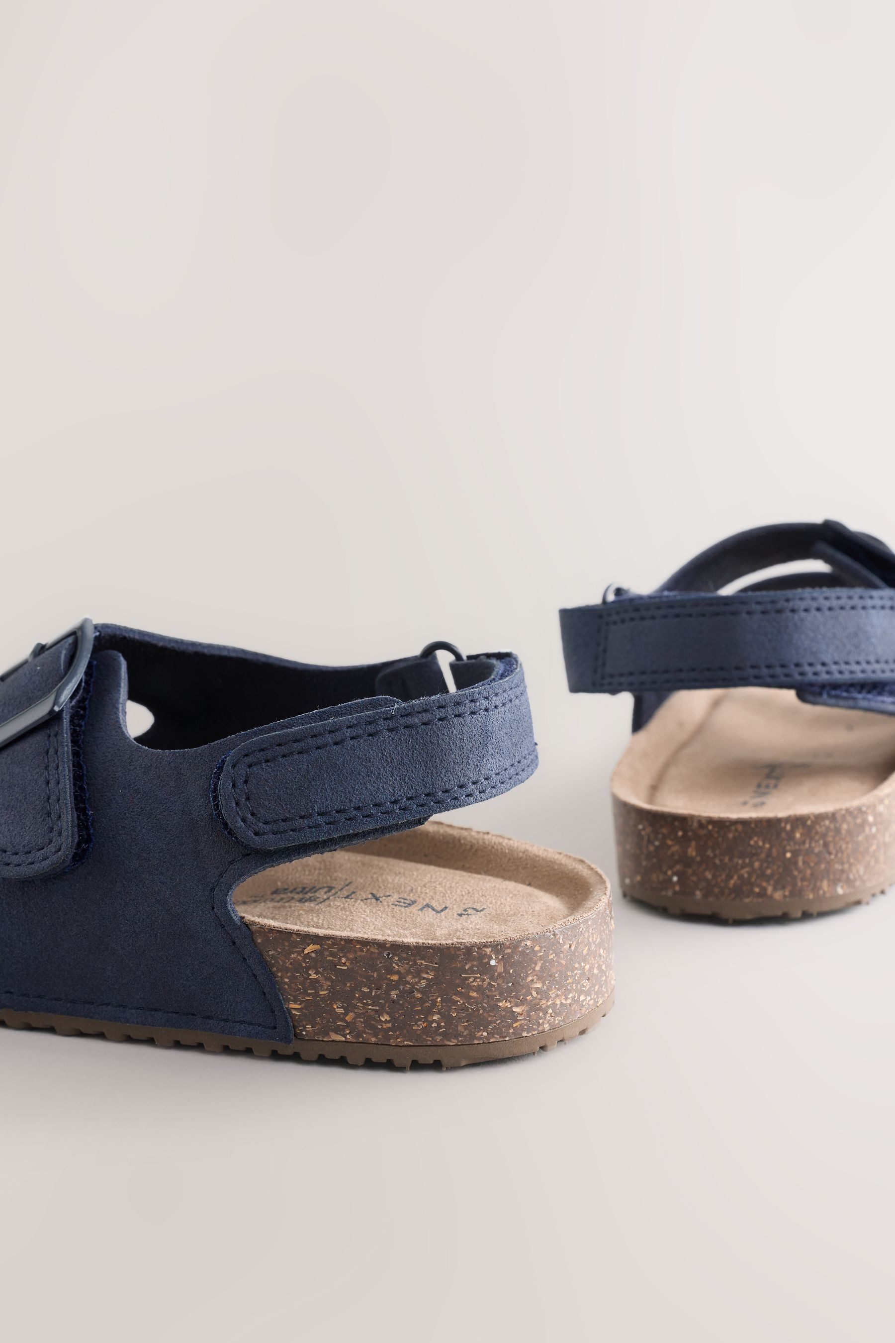 Next Sandalen mit Korksohle und Klettverschluss Sandale – Bild 5 von 5