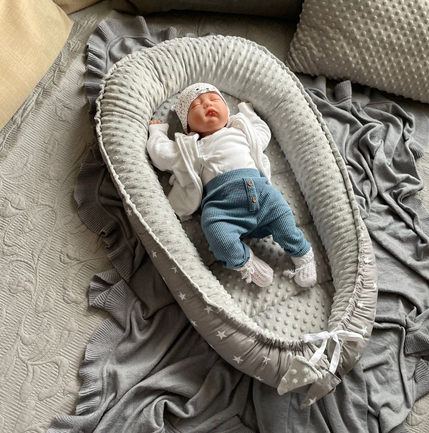 Loolay Bettnestchen MINKY/ Baumwolle BABYNEST Babykokon Geschenk Babyausstattung SETS, (MUSTER: Sterne GRAU/ MINKY Grau, SOLO oder im SETS, 1-tlg., PREMIUM BABY – Bild 4 von 5