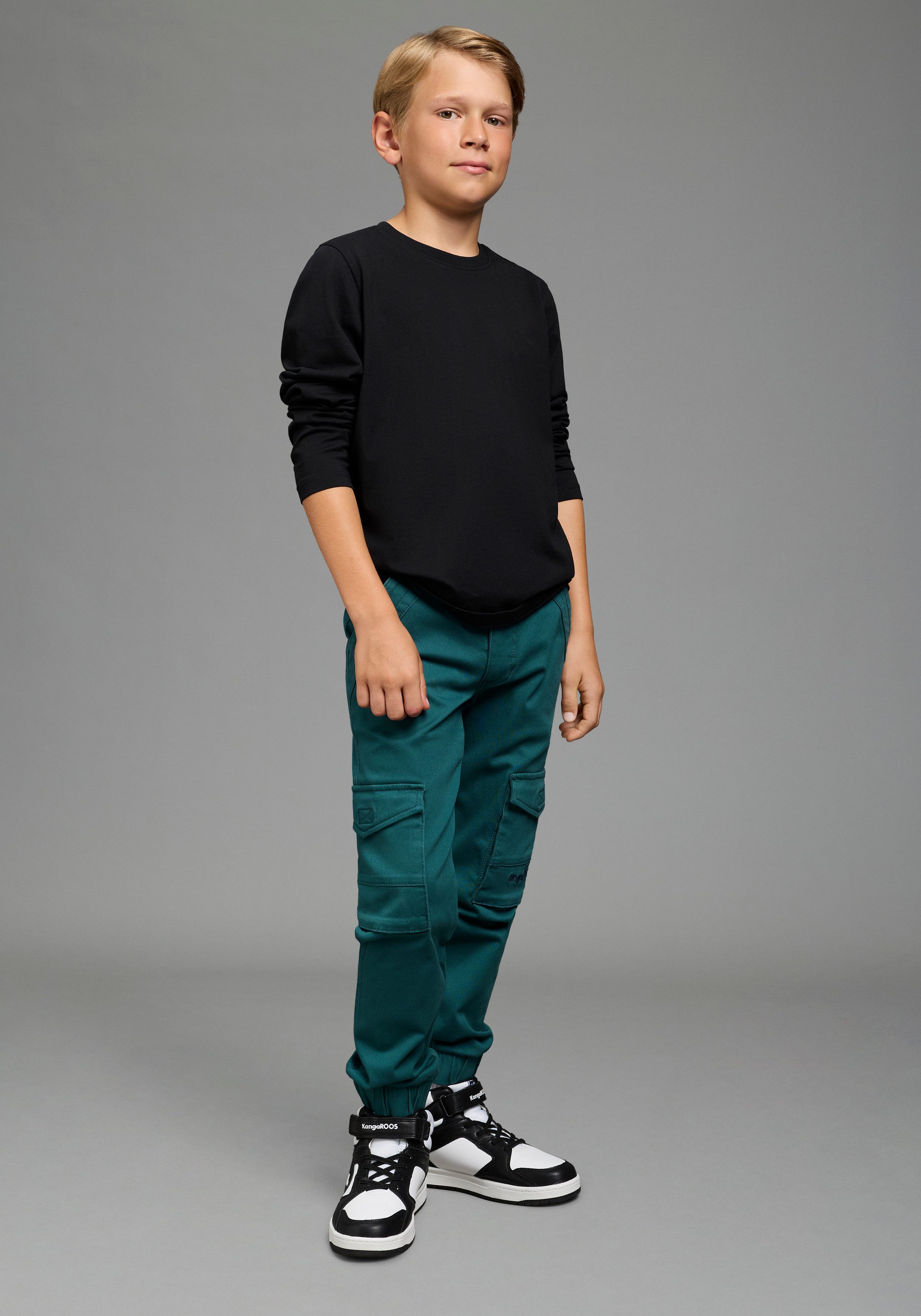 Zum Outfit 3
