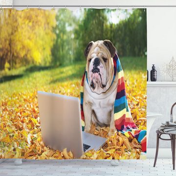 Abakuhaus Duschvorhang Moderner Digitaldruck mit 12 Haken auf Stoff Wasser Resistent Breite 175 cm, Höhe 180 cm, Englische Bulldogge Hund im Park