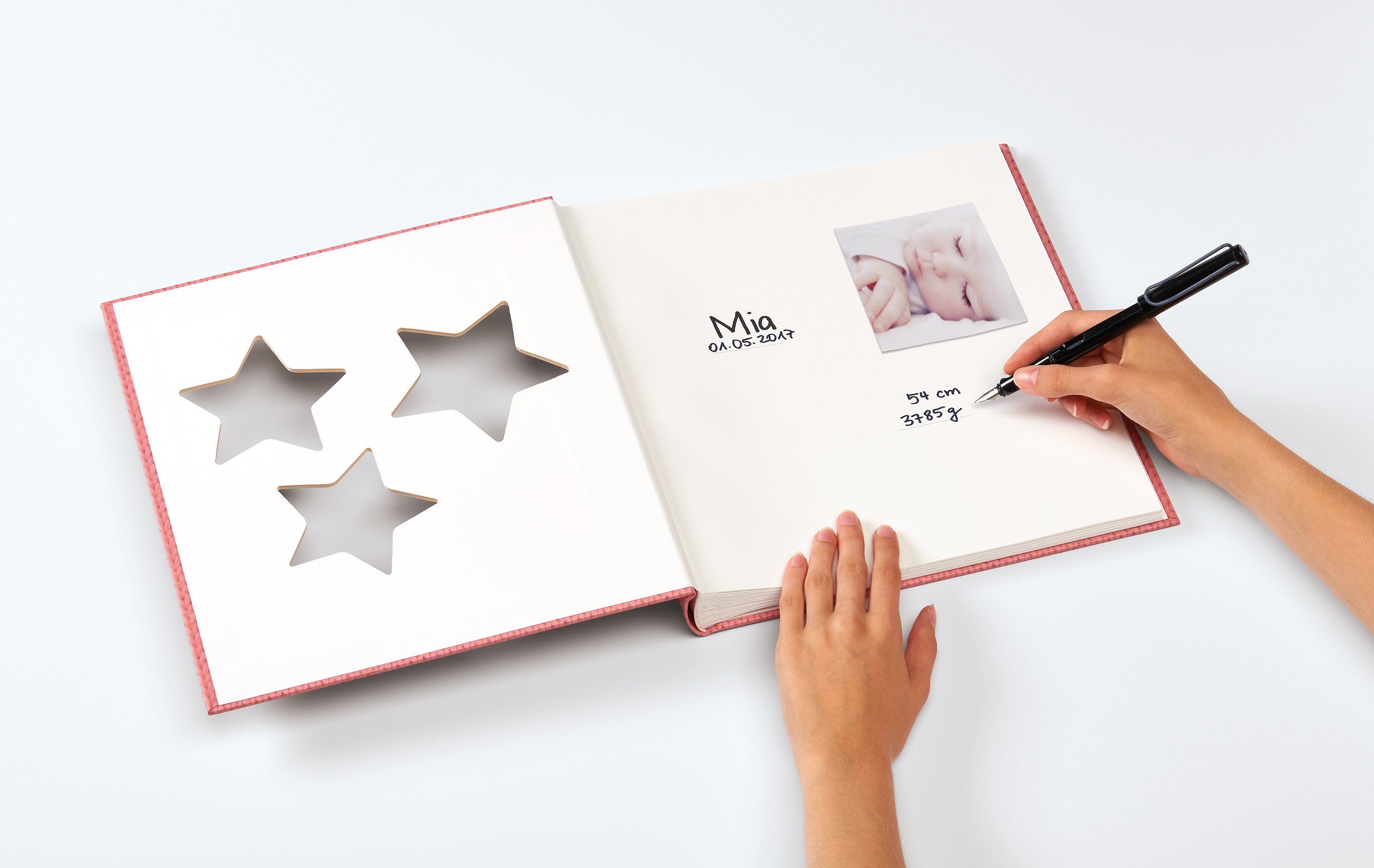 Walther Design Fotoalbum Babyalben Estrella, buchgebundenes Babyalbum, laminierter Kunstdruckeinband