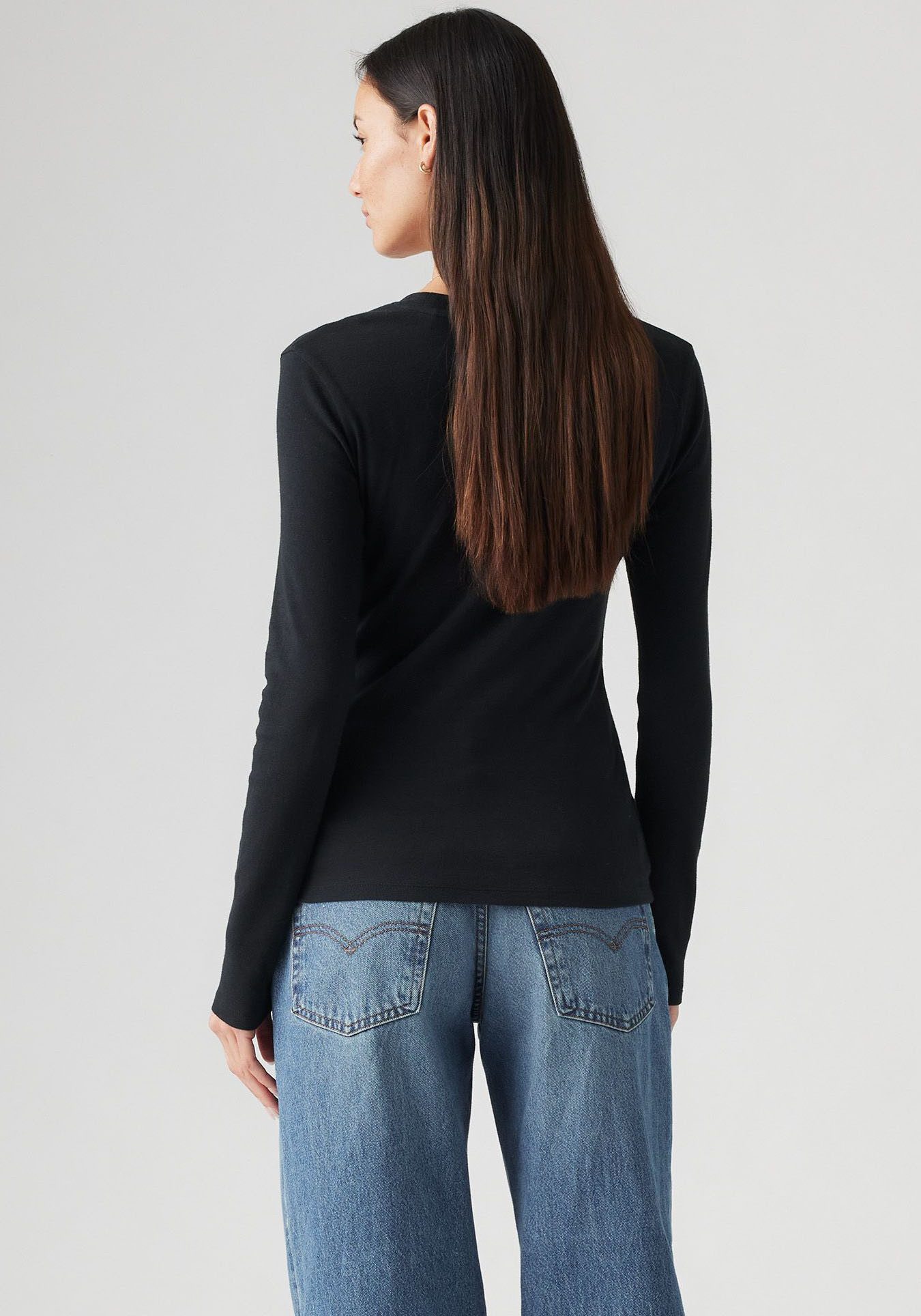 Levi's® Langarmshirt ESSENTIAL HM LS TEE mit Logo Stickerei