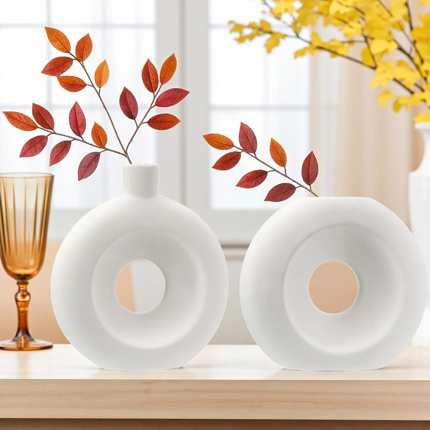 GILDE Dekovase 2er Set Lochvase in weiß - Keramik - Höhe 14/17cm - Deko fürs Haus (2er Set, 2er Set Dekovase - Blumenvase), Vasen - Blumenvasen - Tulpenvase - T – Bild 3 von 5