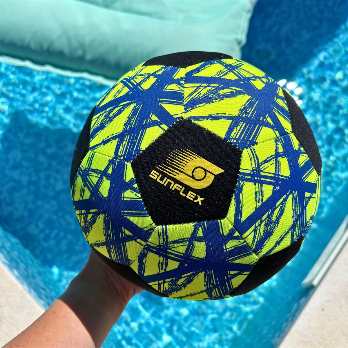 Sunflex Fußball Neopren Fußball Größe 5 Funky Crossed, Soccer Ball Ballsport