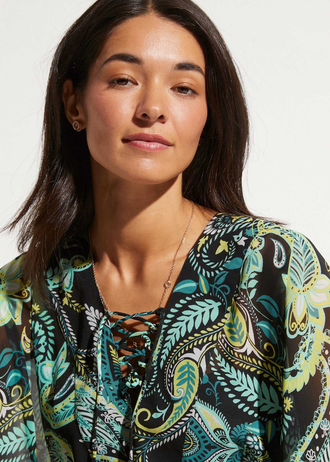 bonprix Tunikakleid aus leichtem Chiffon, lockere loose fit Passform, mit Paisley-Muster