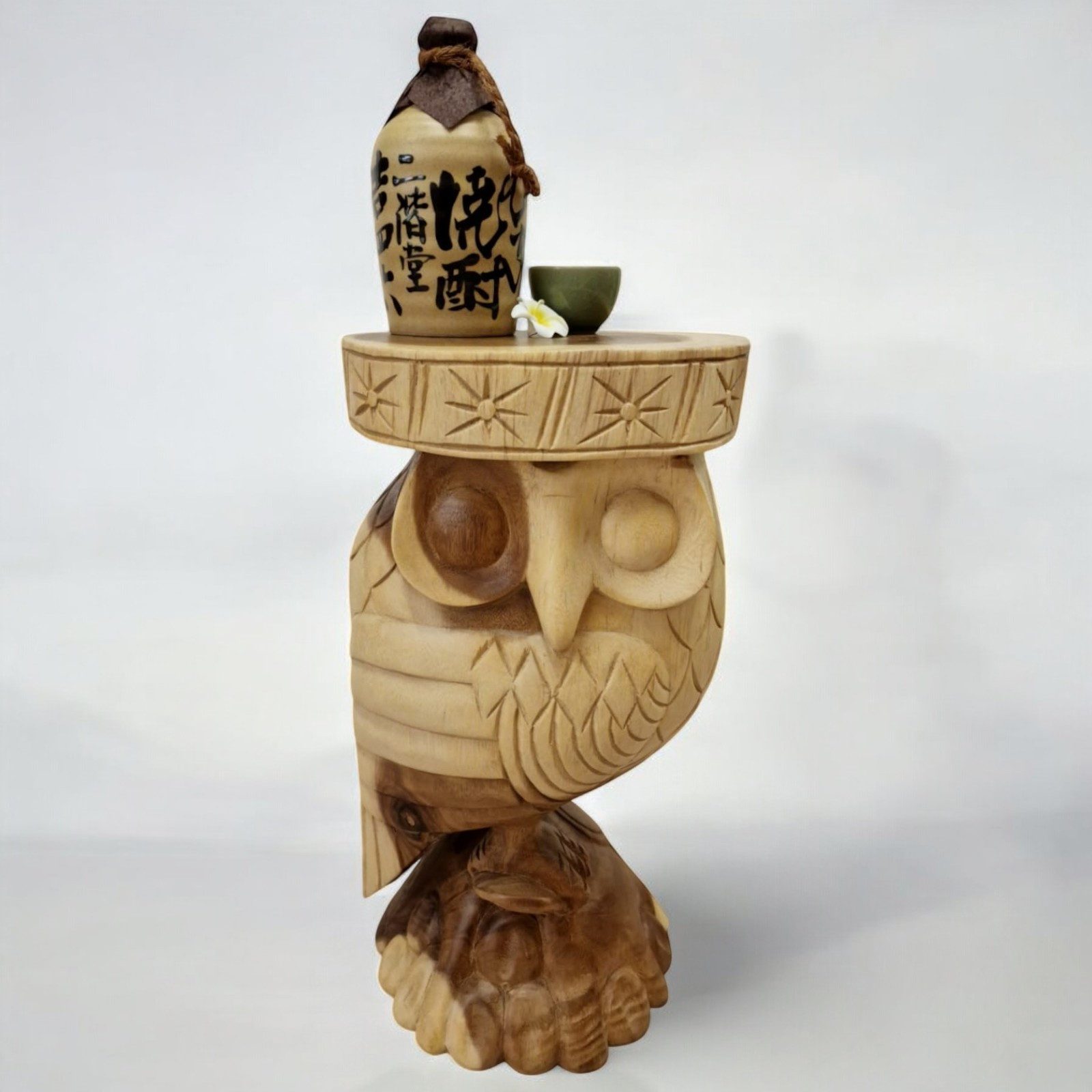 Kinaree Beistelltisch Suar Holz Beistelltisch NOK HUUK, Eule, Schnitzerei, Unikat, Handgefertigt