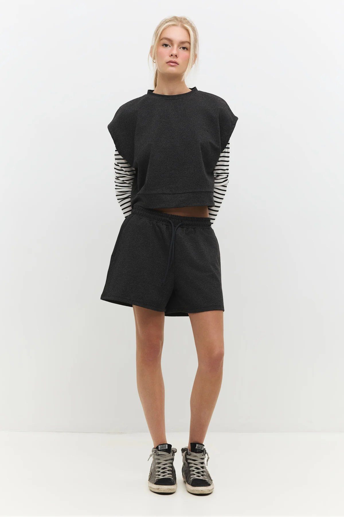 Shorts Shorts mit Taschen und elastischem Bund