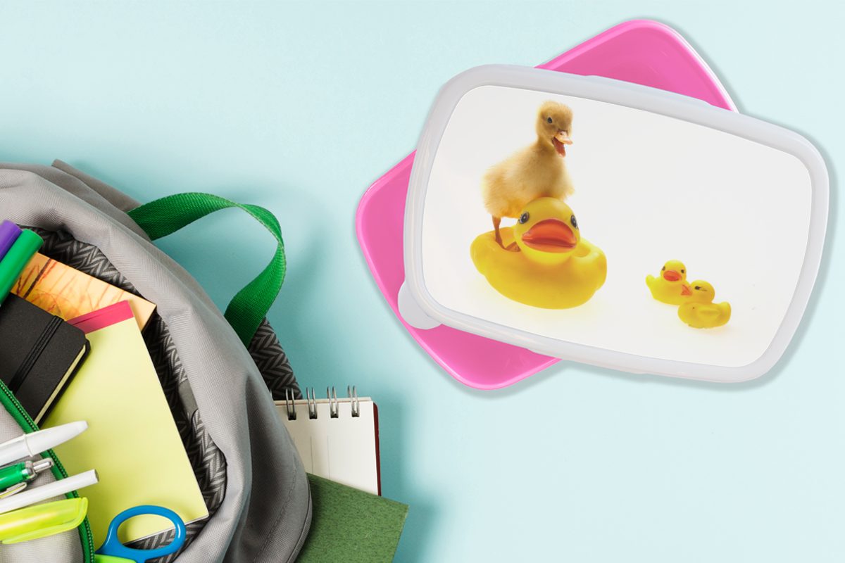 Erwachsene, Snackbox, in für (2-tlg), rosa Brotbox Kunststoff MuchoWow der Baby-Ente Kunststoff, Kinder, Brotdose Badewanne, Mädchen, Lunchbox