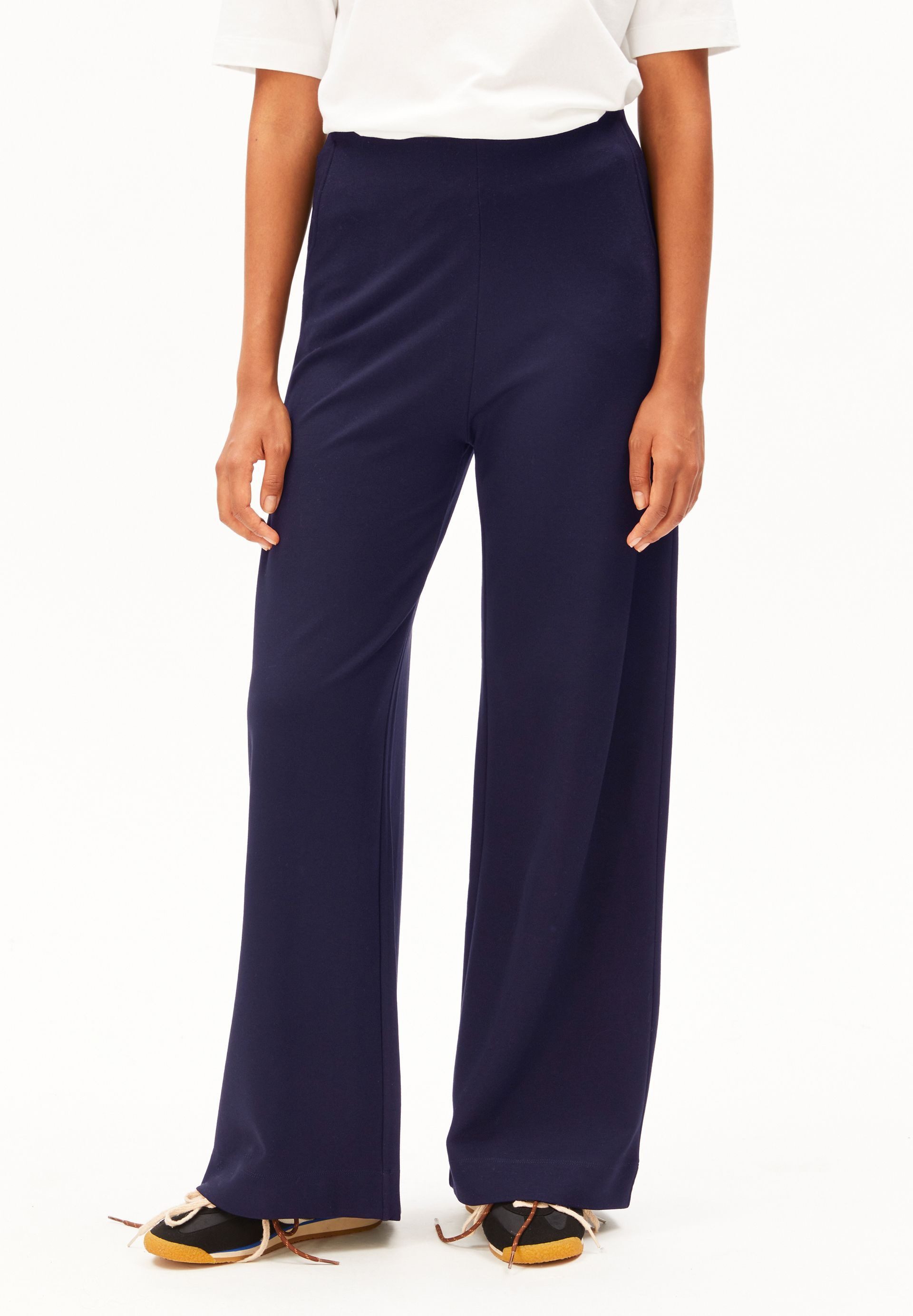 Armedangels Jerseyhose JERSEY WIDE (Mid waist, Regular Fit) LENZING™ ECOVERO™ Viskose Mix