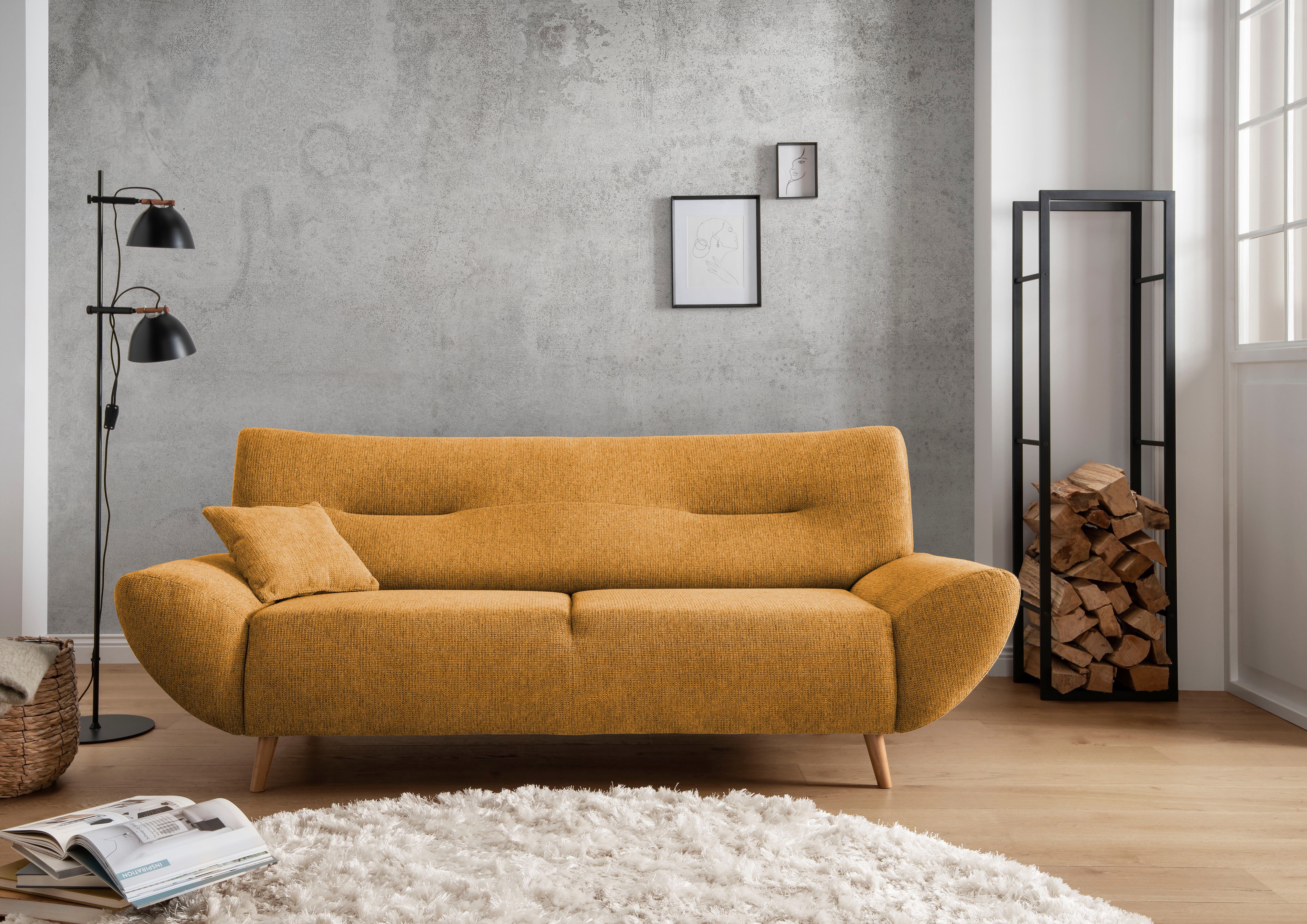 INOSIGN 3-Sitzer Drago, elegant und zeitlos, komfortabel, mit Holzfuß, frei im Raum stellbar, inkl. 1 Zierkissen