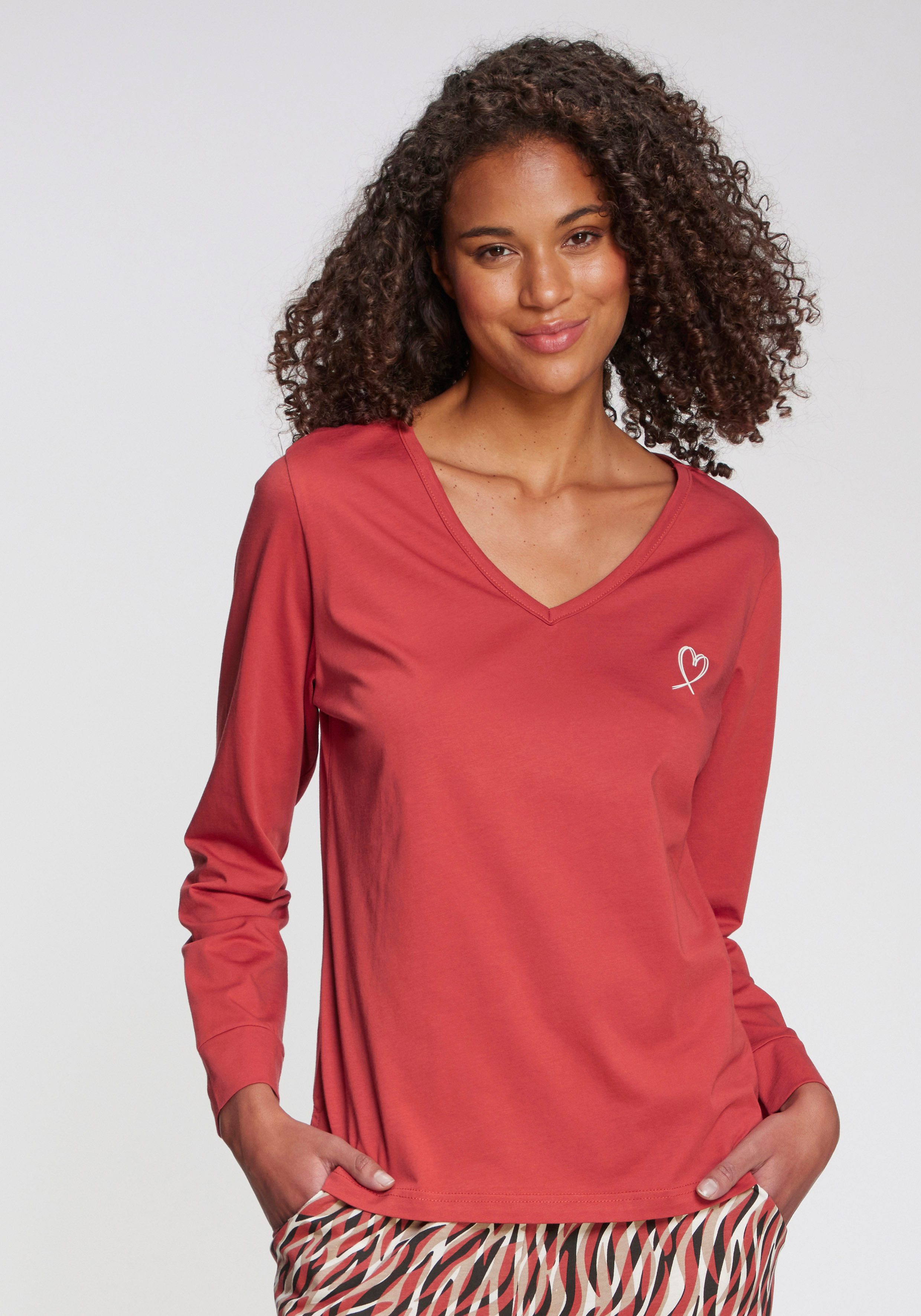 Vivance Dreams Longsleeve mit kleinem Herzprint günstig online kaufen
