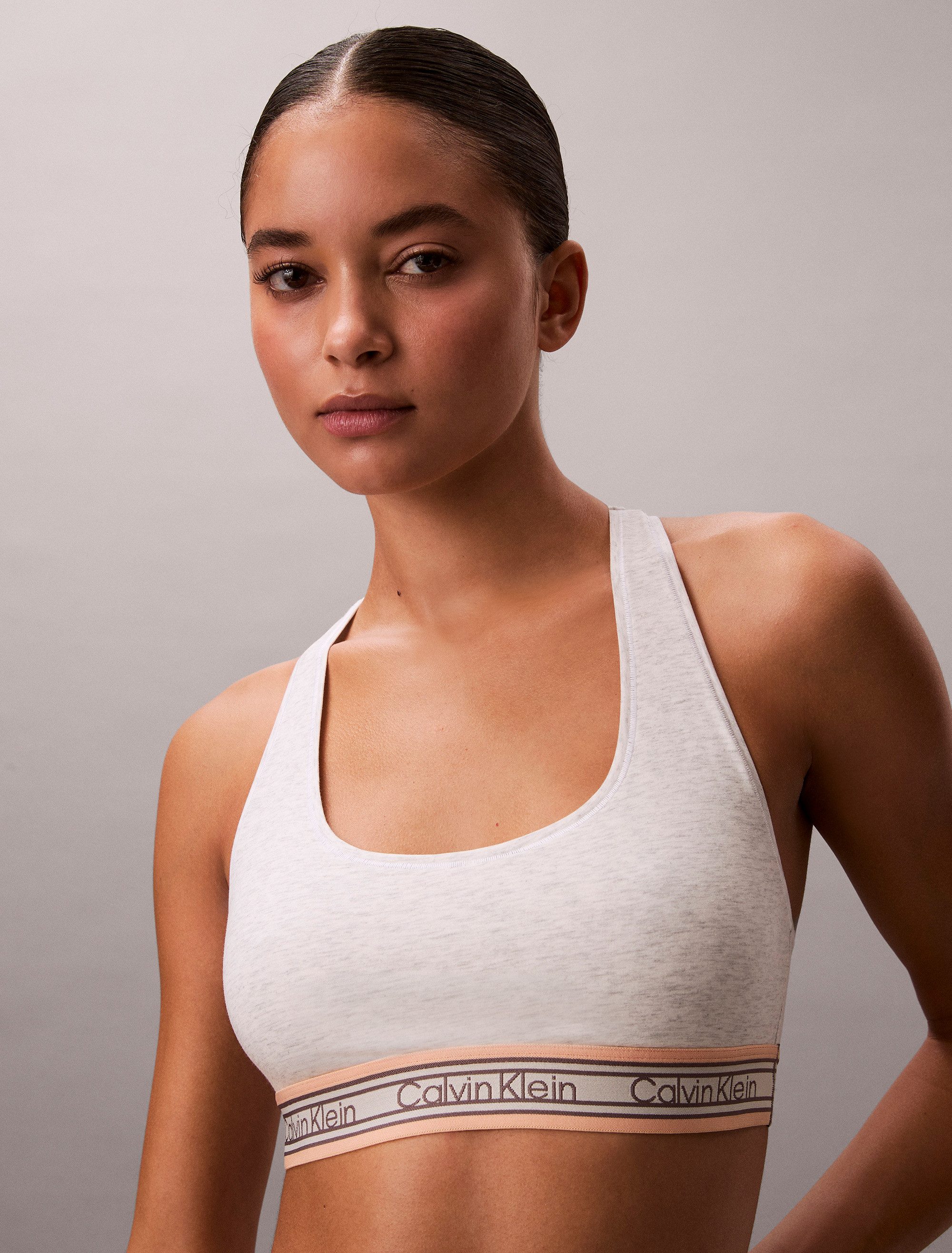 Calvin Klein Underwear Bralette-BH Mit körpernaher Passform mit elastischem Bund