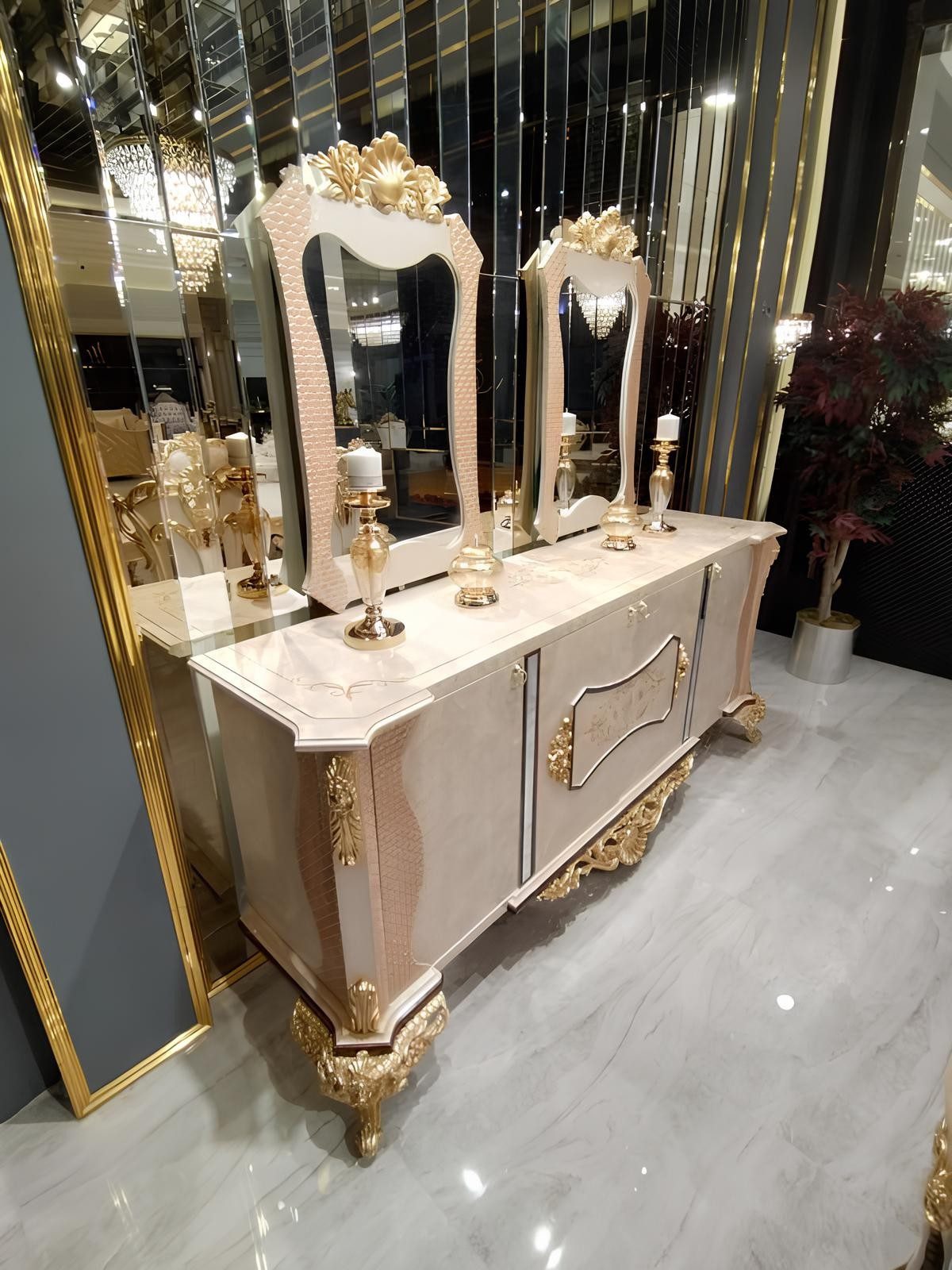 Xlmoebel Anrichte Luxus Holz Kommode mit Spiegel - Elegante Möbel für Ihr Zuhause, Made in Europa