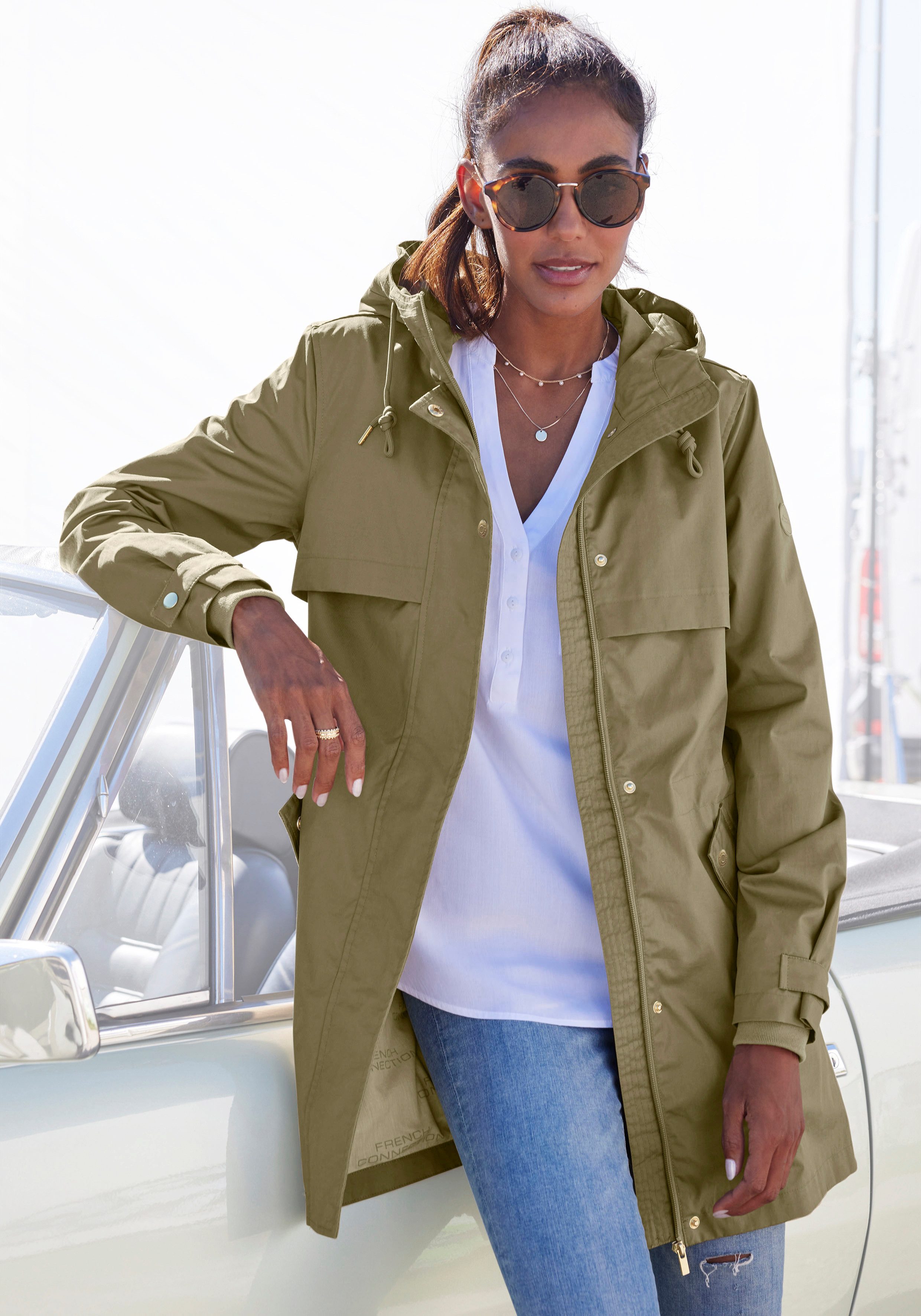 French Connection Outdoorjacke Saumschlitz mit Druckknöpfen auf der Rückseite