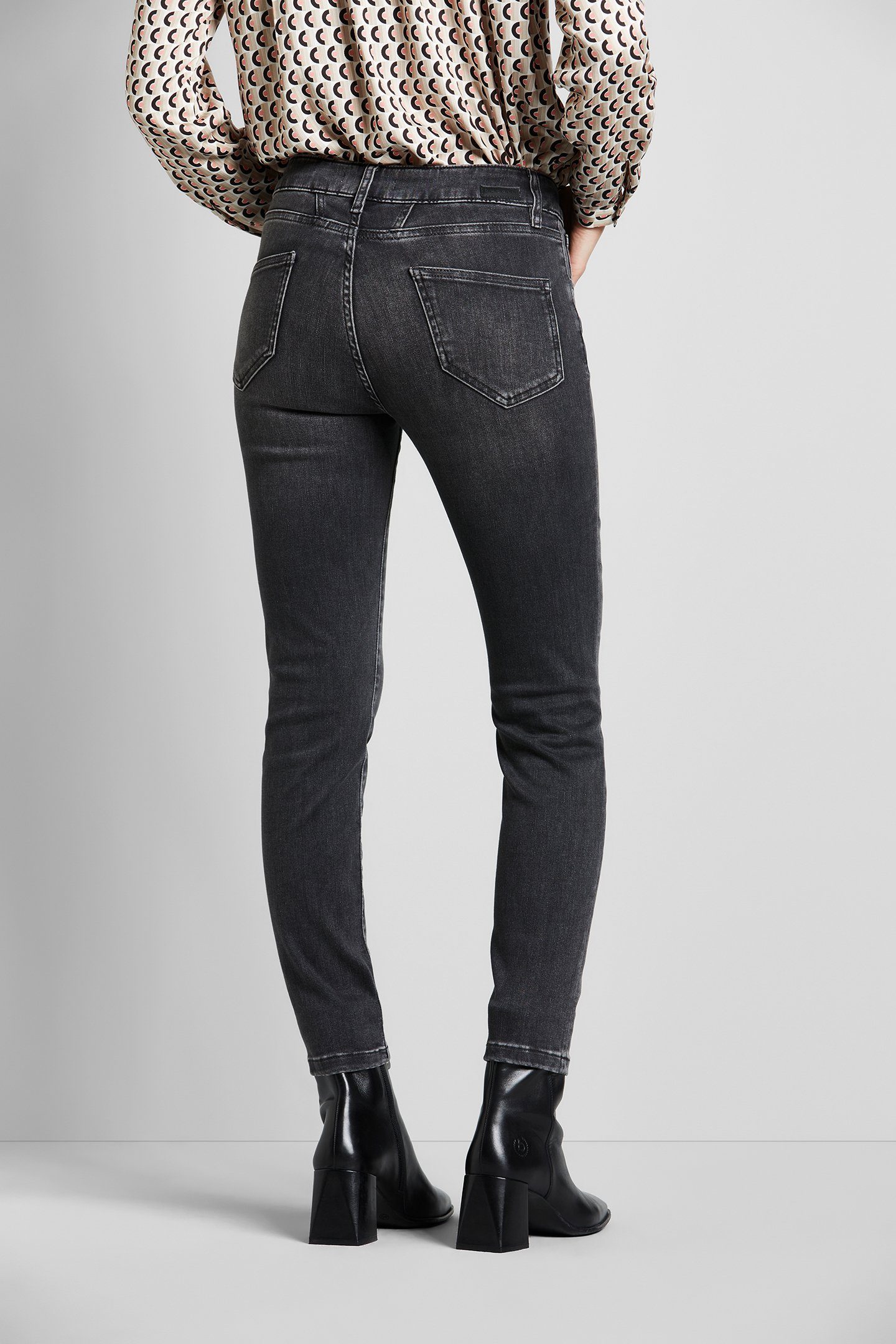 bugatti 5-Pocket-Jeans Basic Essential mit Flexcity-Stretch