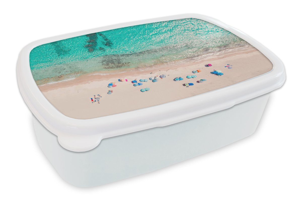 MuchoWow Lunchbox Meer - Jungs Mädchen Erwachsene, Brotbox für Blau, und Kunststoff, (2-tlg), Sonnenschirme Sommer - - weiß und Strand Brotdose, für Kinder 