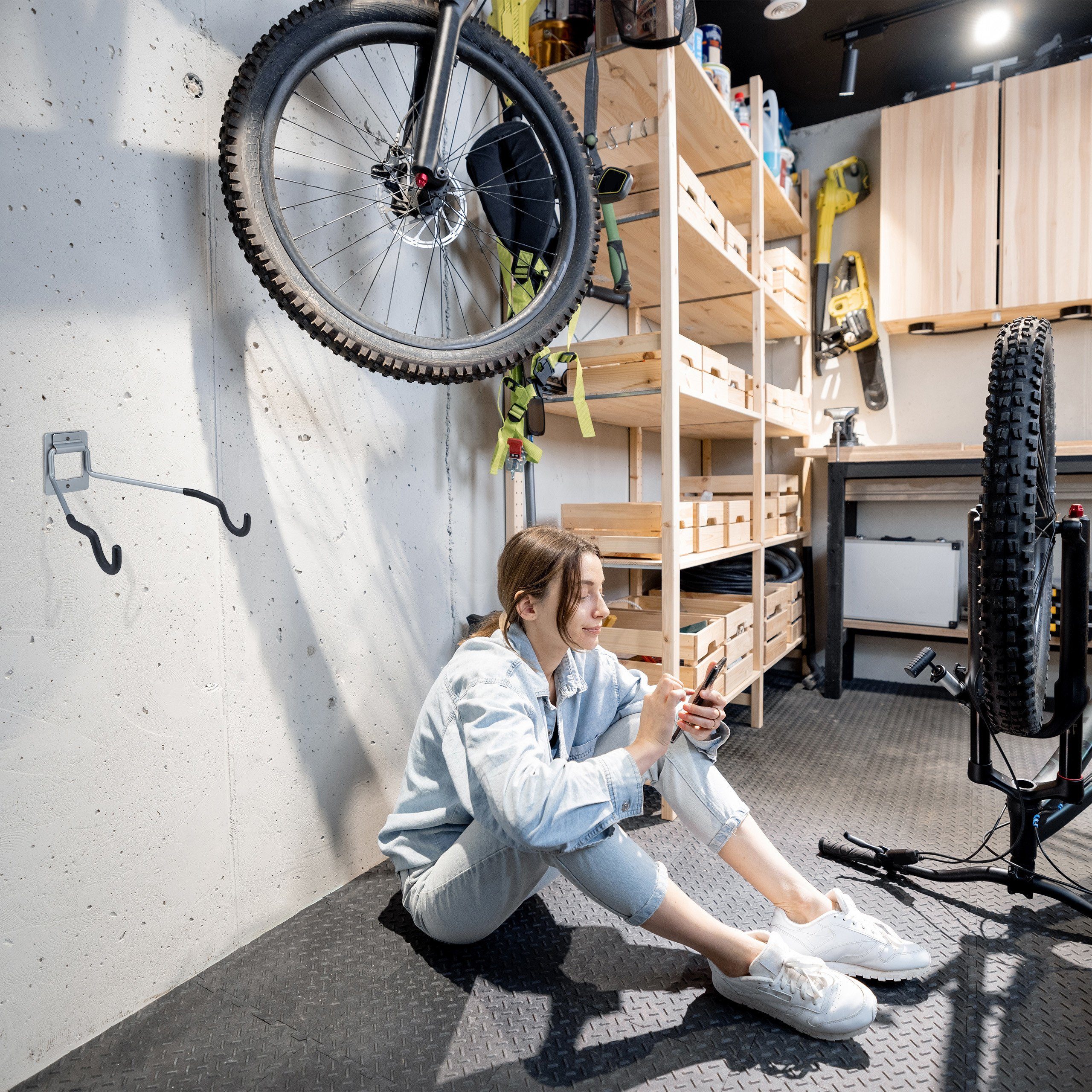 relaxdays Fahrradwandhalterung Fahrrad Wandhalterung klappbar