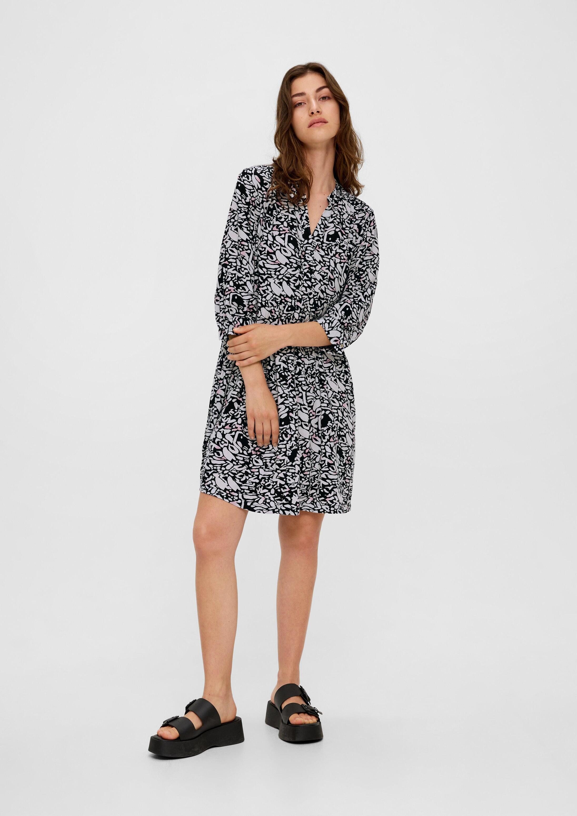 QS Minikleid Kleid Viskosekleid mit All-over-Print