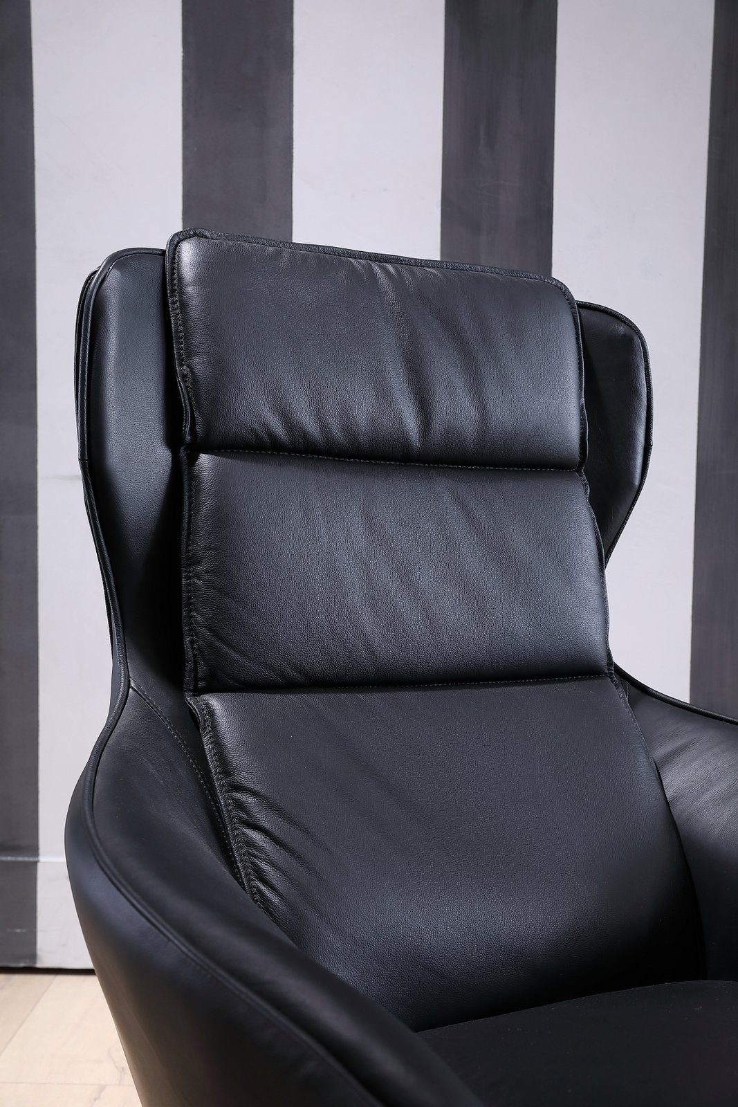 Salottini Drehsessel SOFORT LIEFERBAR Leder Sessel Valentina Ledersessel Relaxsessel