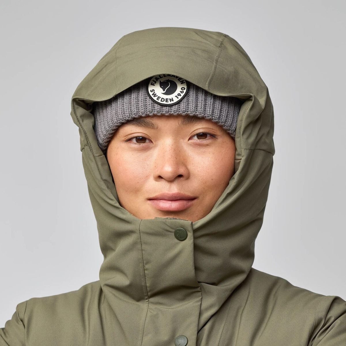 Fjällräven Outdoorjacke HC Hydratic Padded Parka W Vielseitiger Damenparka für Freizeit und Alltag, wasserdicht