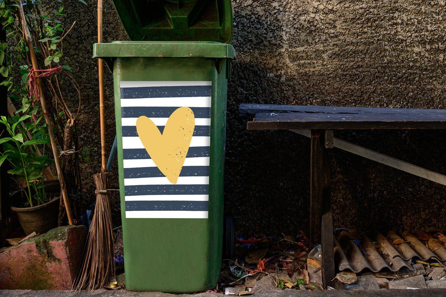Gelb Streifen Sticker, Wandsticker Kinder - Herz Container, (1 - Mülleimer-aufkleber, Abfalbehälter - St), Mülltonne, Illustration - MuchoWow