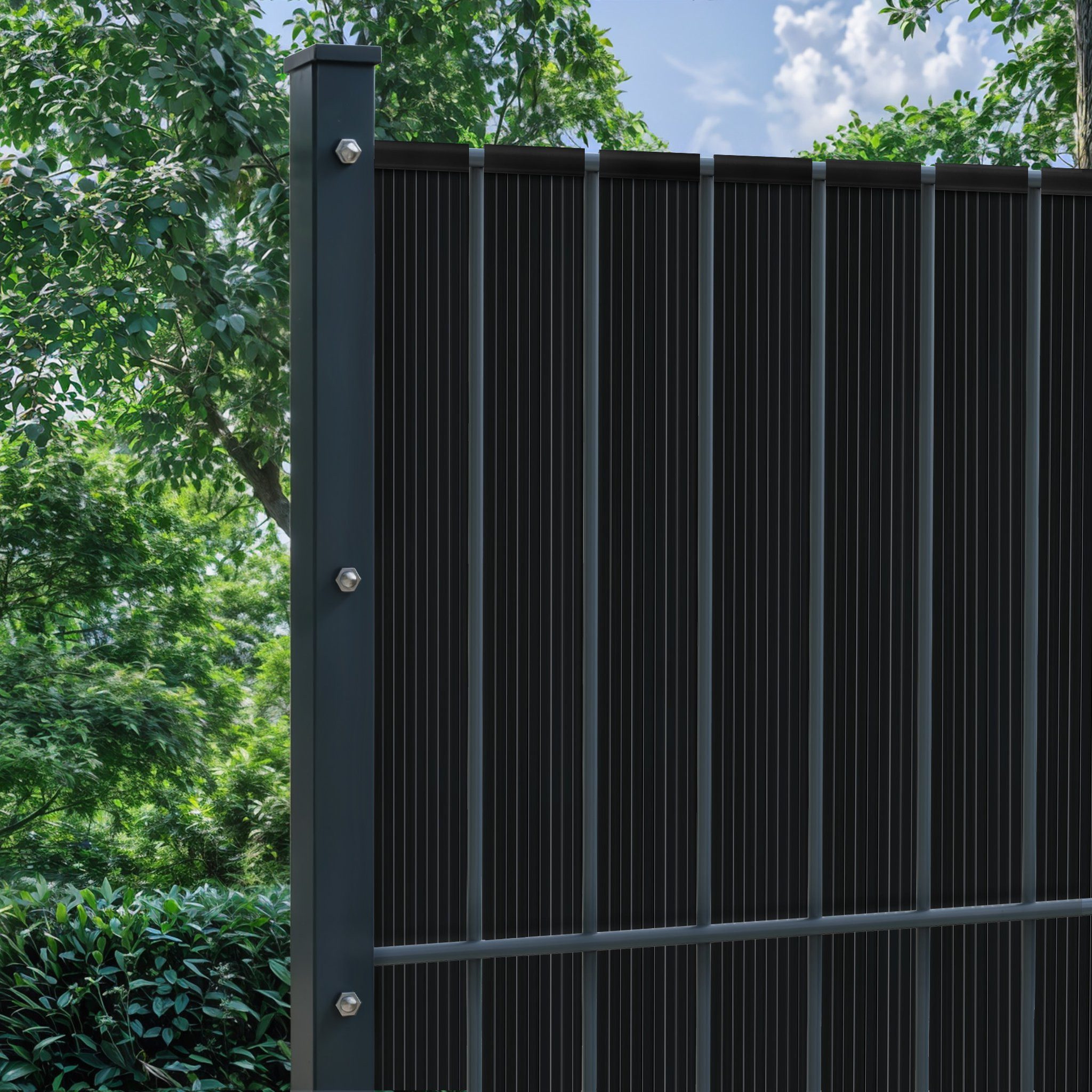 paramondo Sichtschutzstreifen PVC-Vertikal Sichtschutzstreifen Hart, 4,75 cm x 75 m, anthrazit, (Packung, 1-St., Inkl. Befestigungsclips), langlebig, witterungsbeständig, pflegeleicht