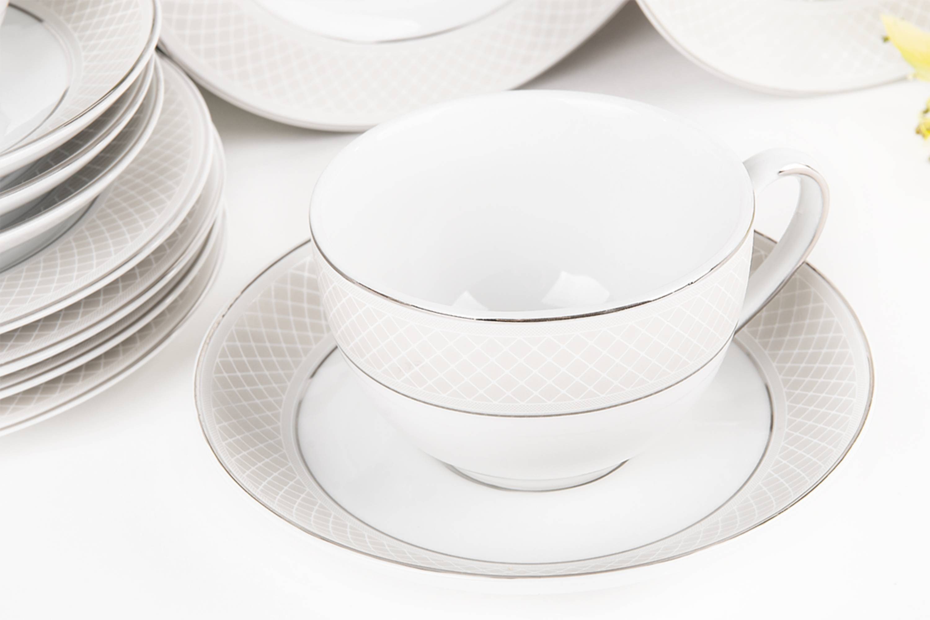 KONSIMO® Kaffeeservice SCANIA Teeservice (21-tlg), 6 Personen, Porzellan, Teeservice, Dessertteller, Teekannen, Zuckerdose, Milchkännchen