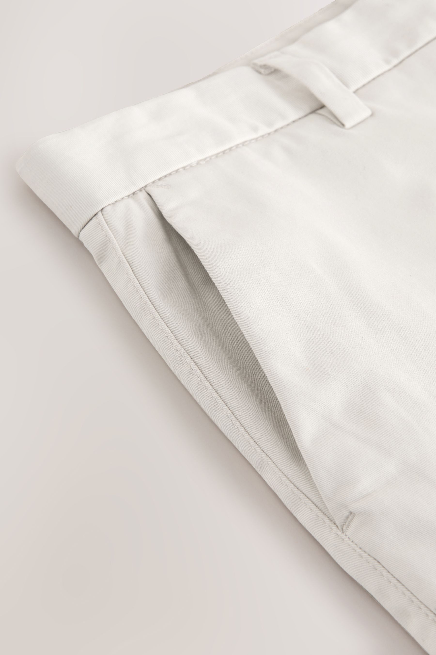 Next Shorts Straight Fit Chinoshorts mit Stretch (1-tlg)