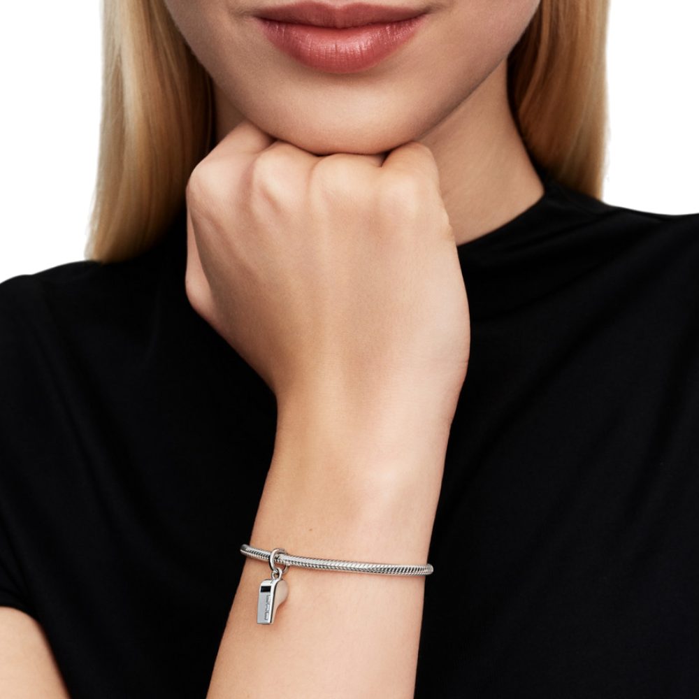 Pandora Charm-Einhänger 794713C01, Pfeife, Schiedsrichter, Zirkonia