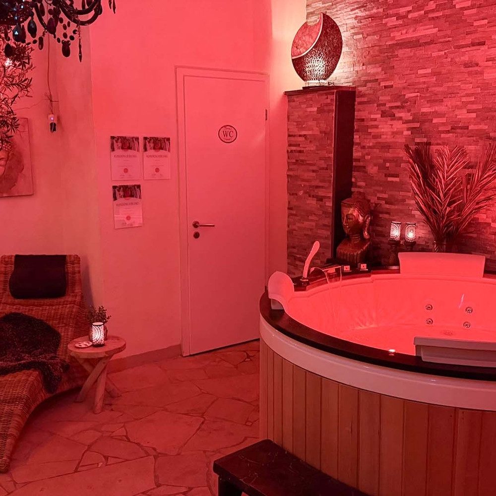 Jochen Schweizer Erlebnisgutschein Spa-Auszeit Münsterland (4 Std), Auszeit! In Eurer privaten Wellnessoase