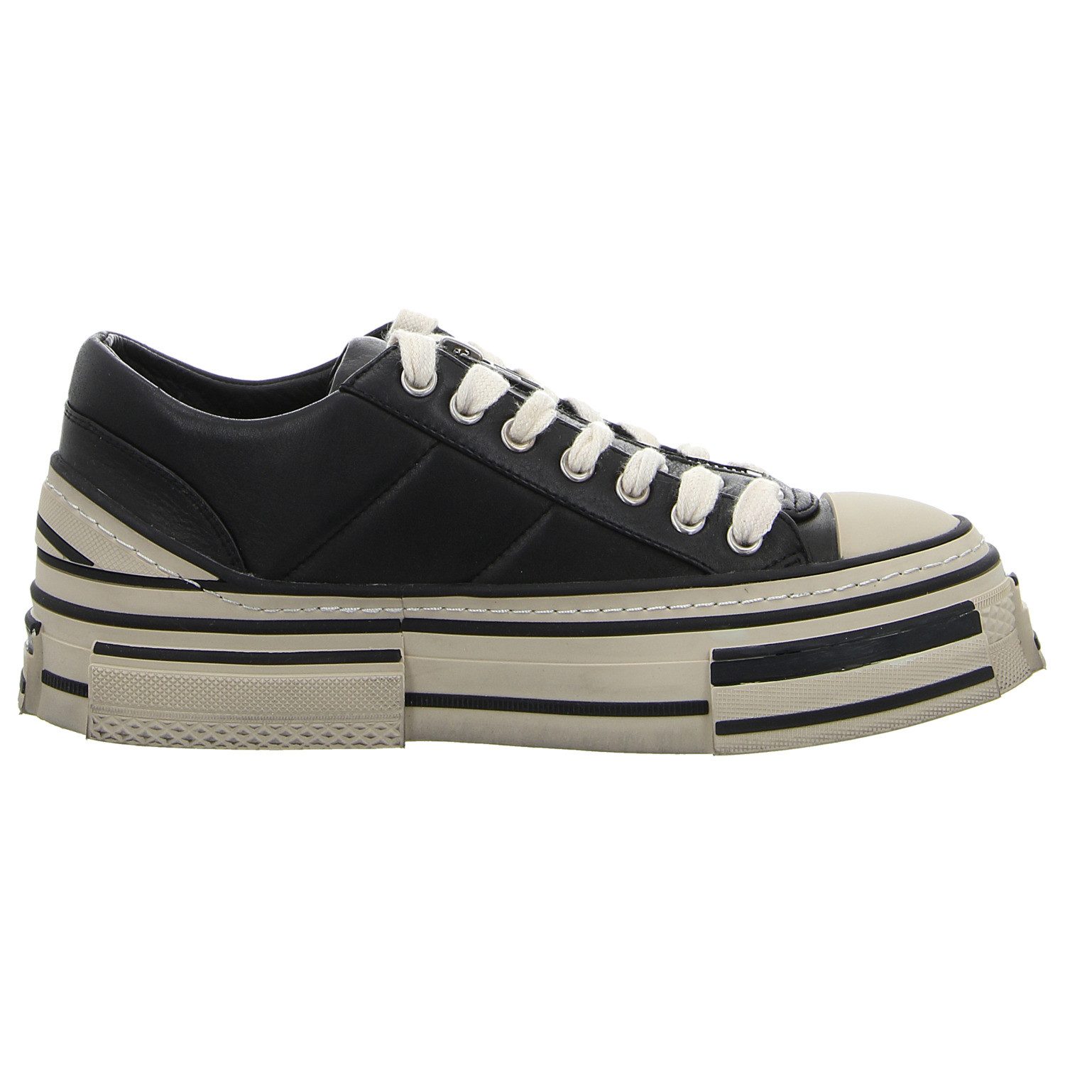 Rebecca White Sneaker